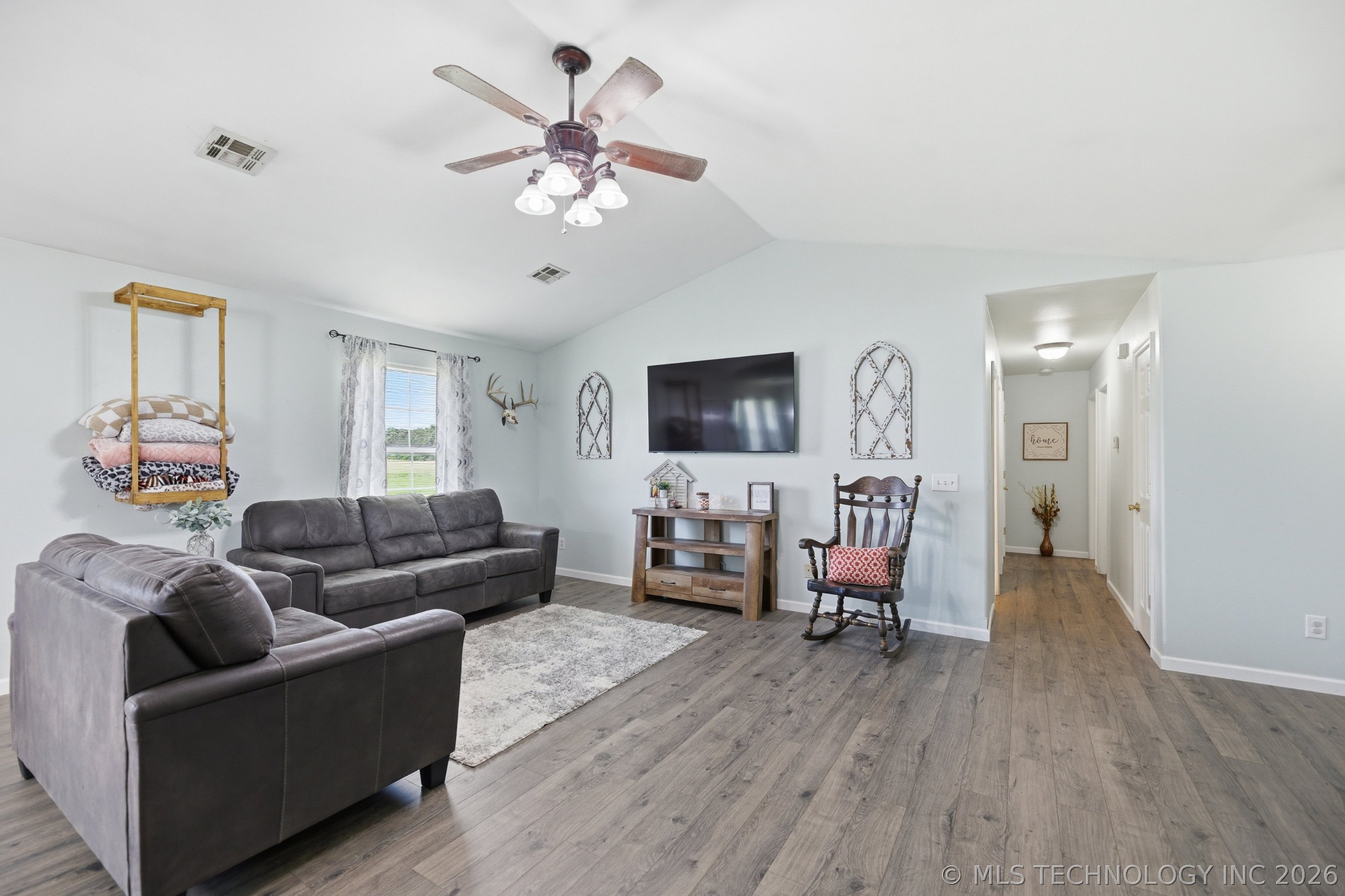 6403 W 4915 Property Photo 5