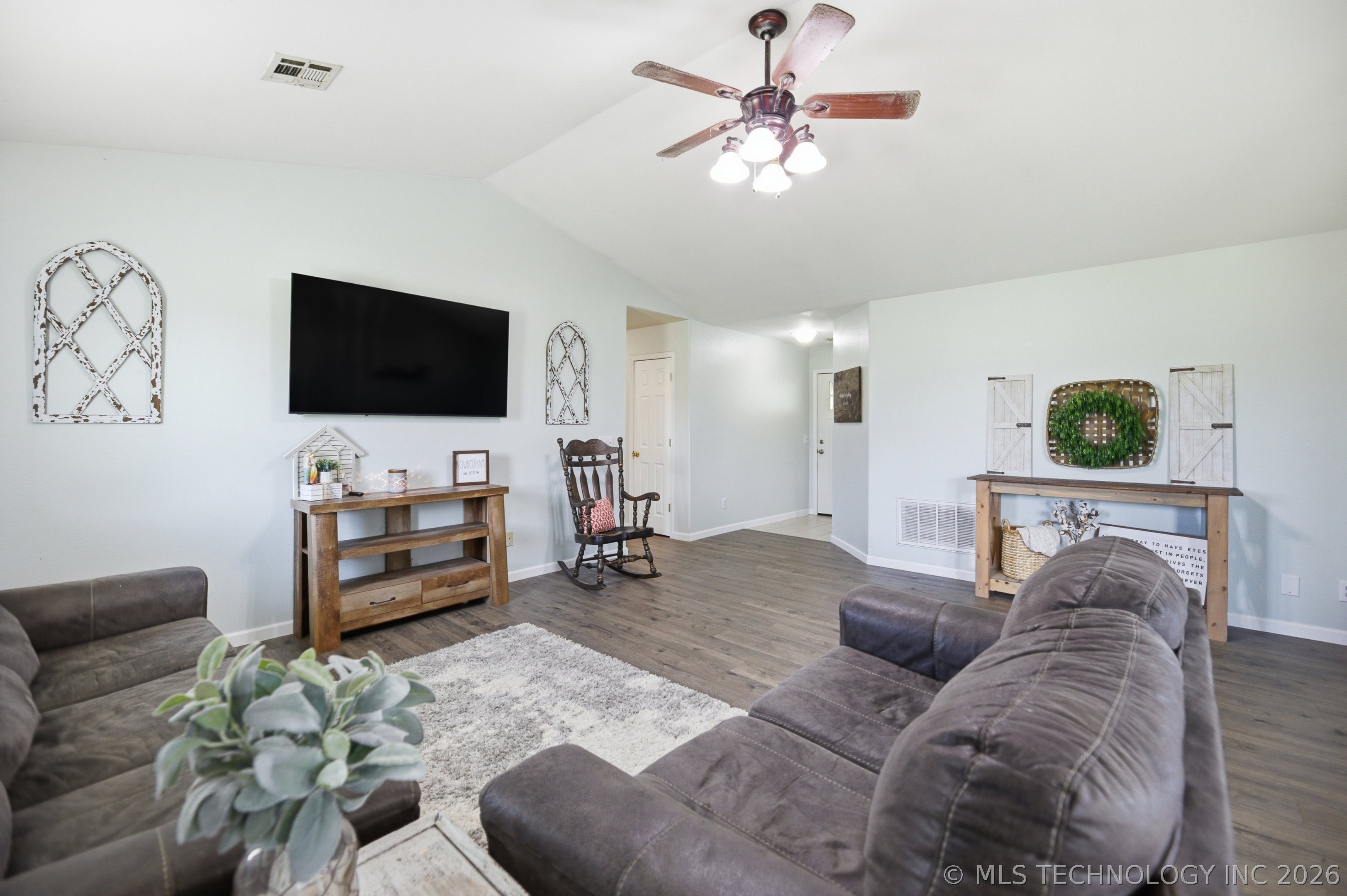 6403 W 4915 Property Photo 7