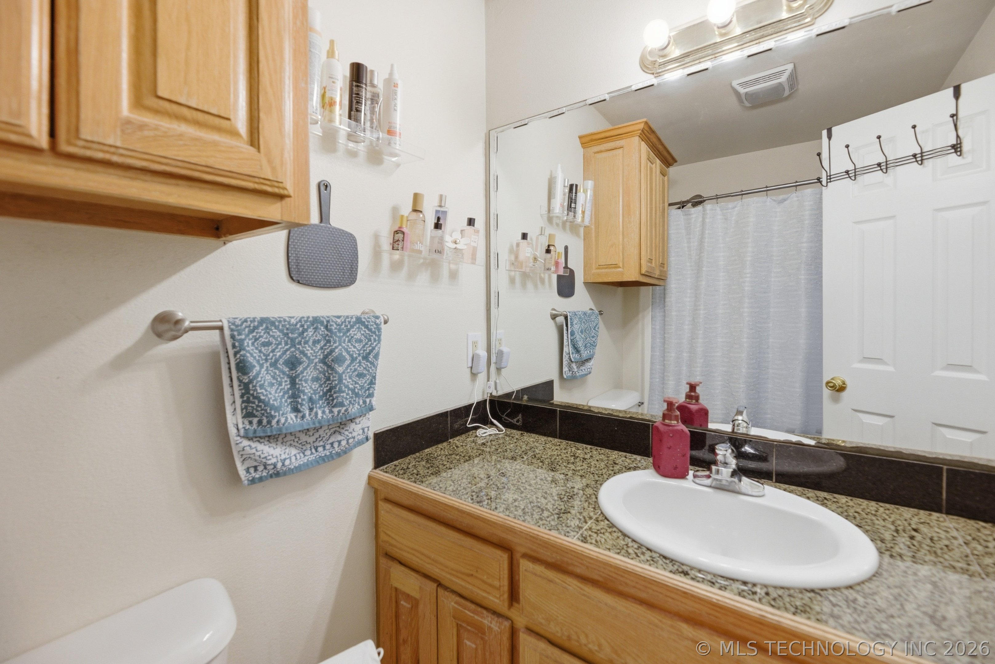 6403 W 4915 Property Photo 18