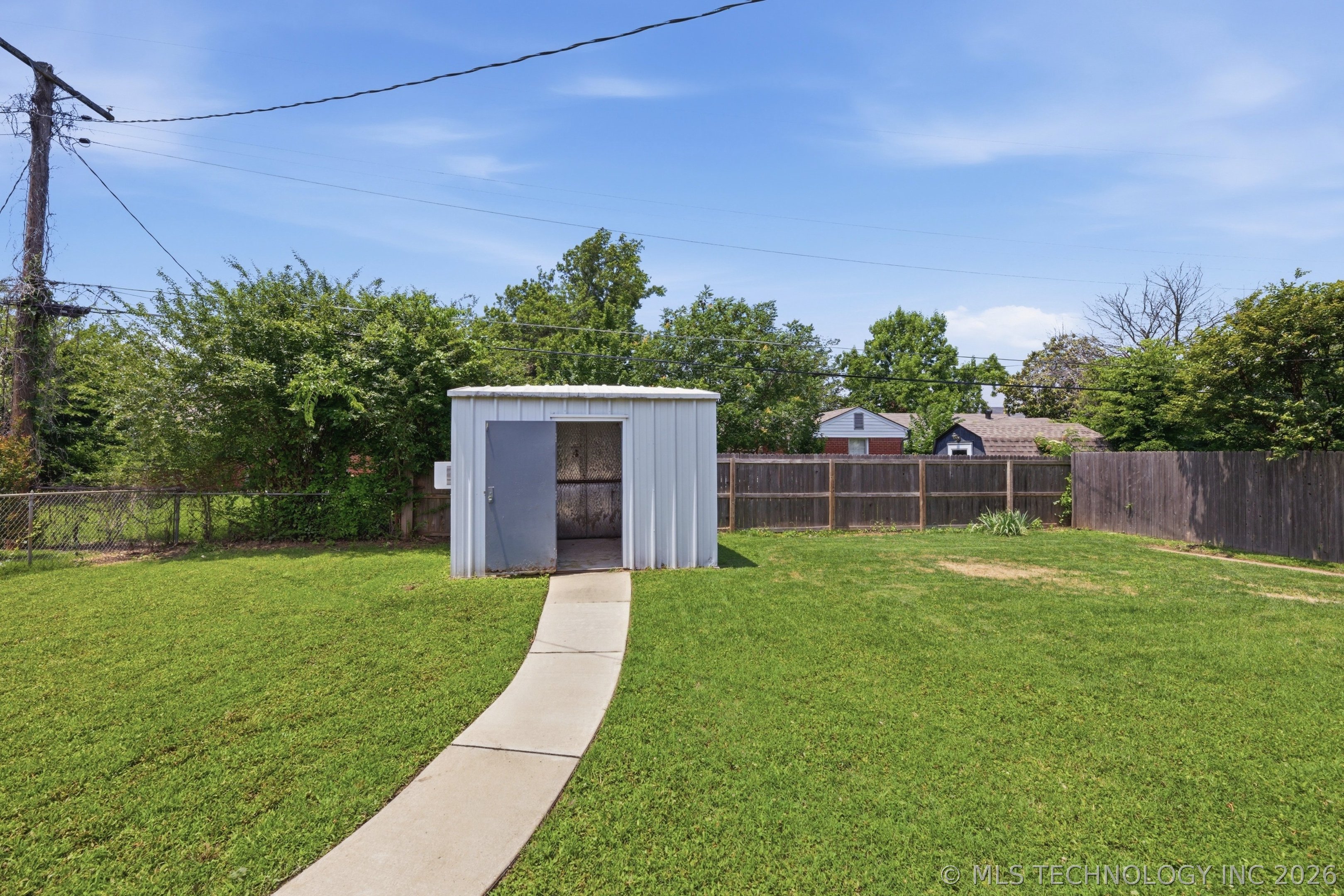 1220 S Delaware Place Property Photo 26