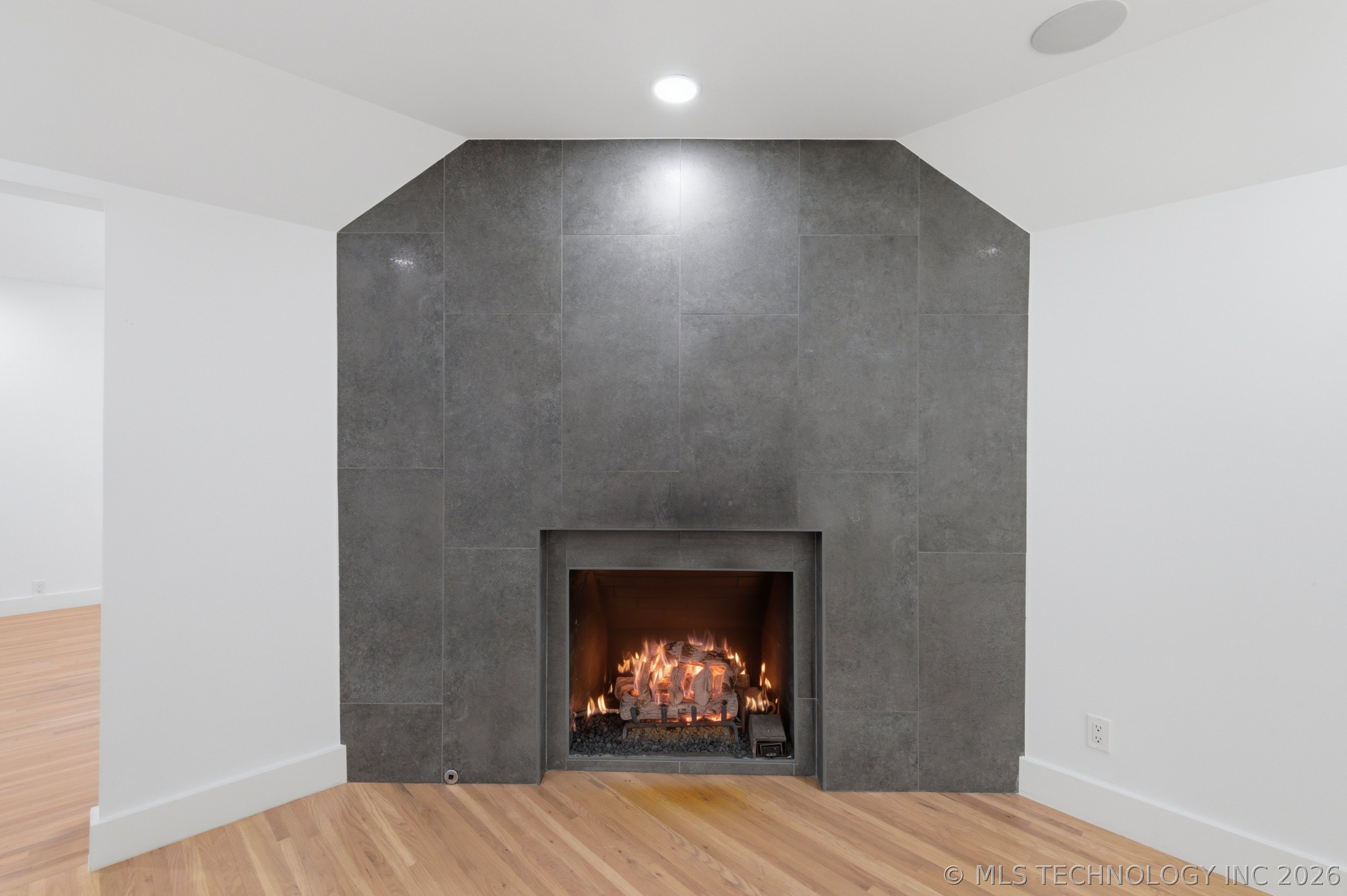 1708 E 30th Street Property Photo 12
