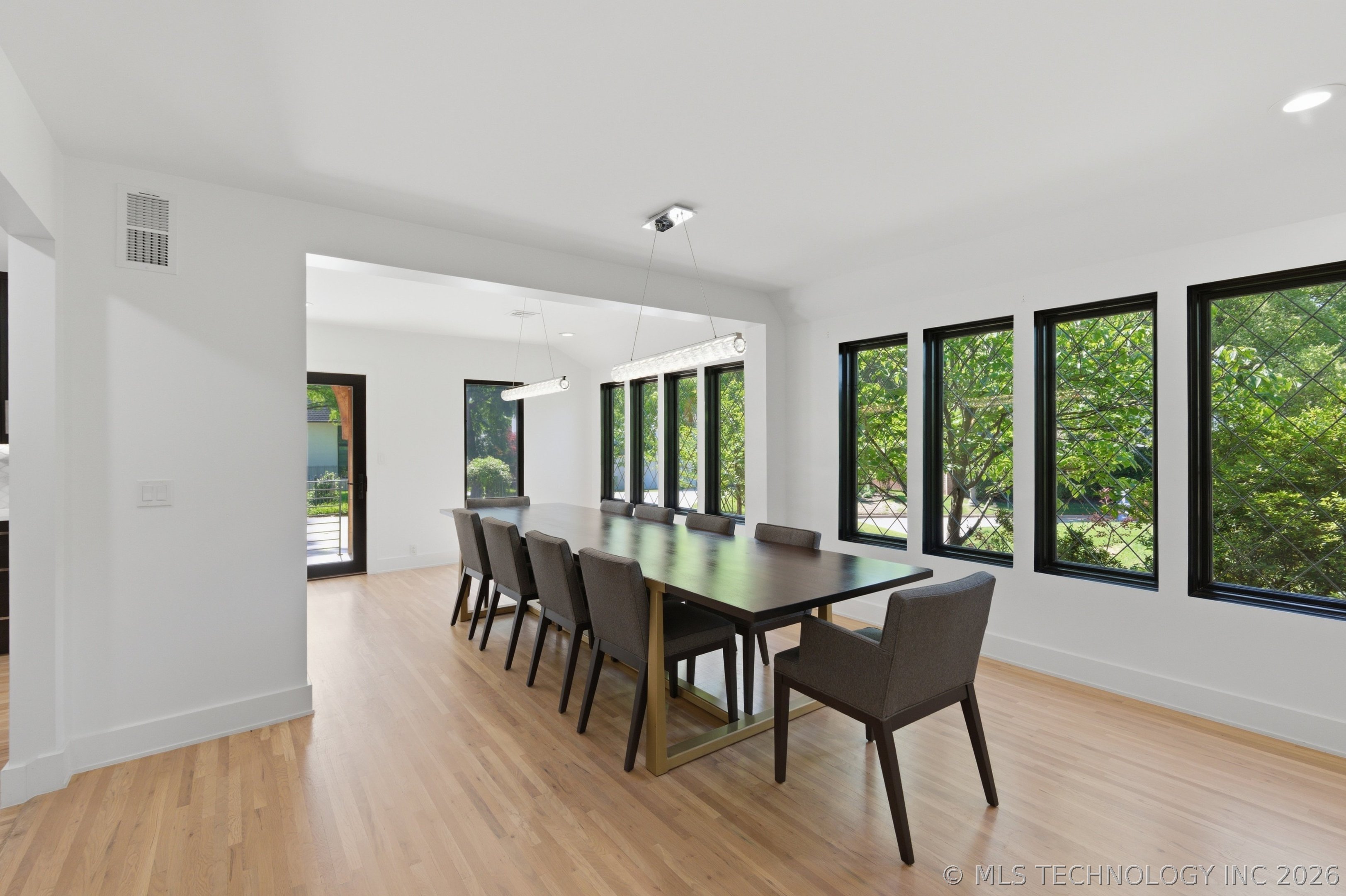 1708 E 30th Street Property Photo 15