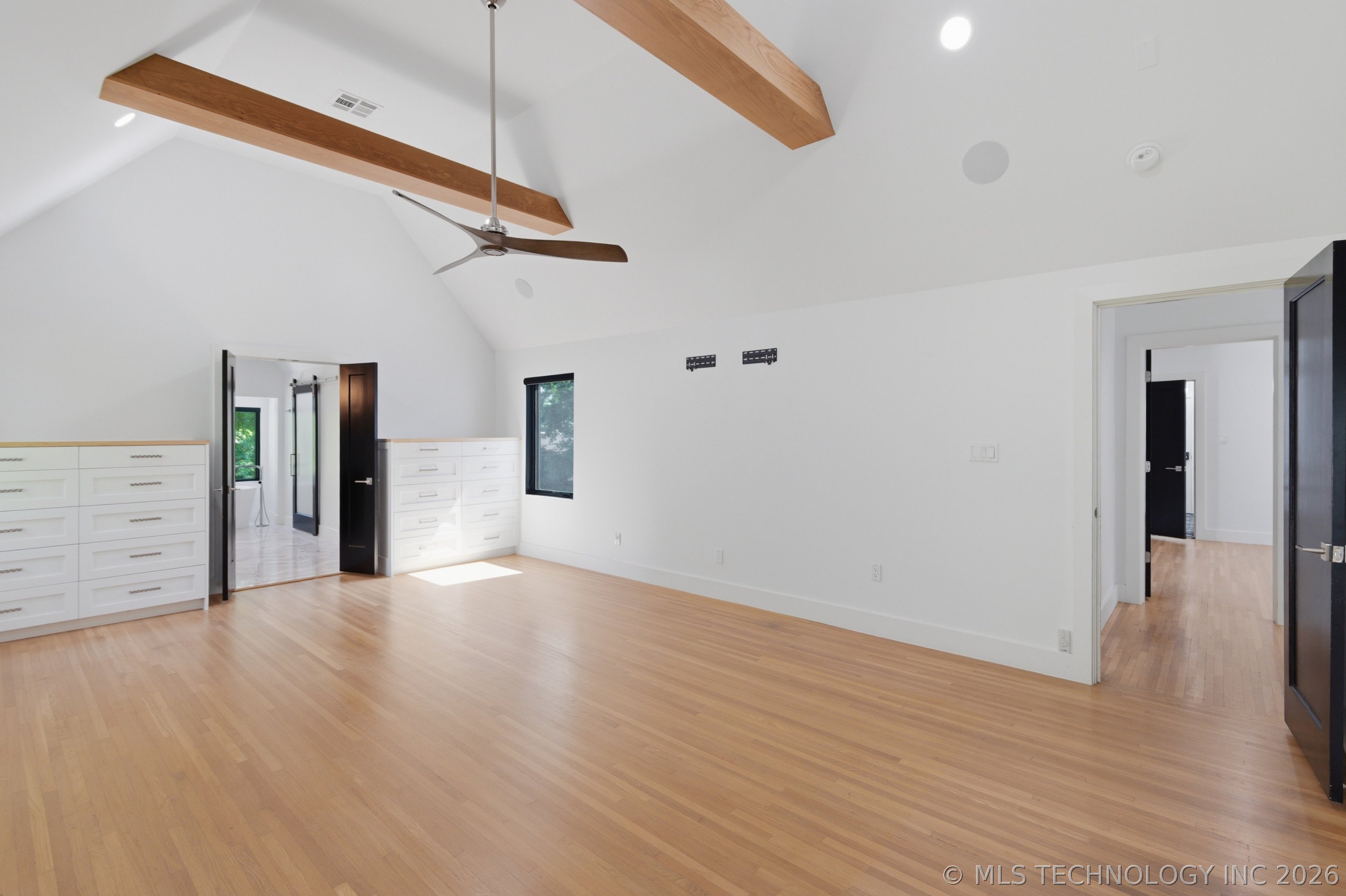 1708 E 30th Street Property Photo 43