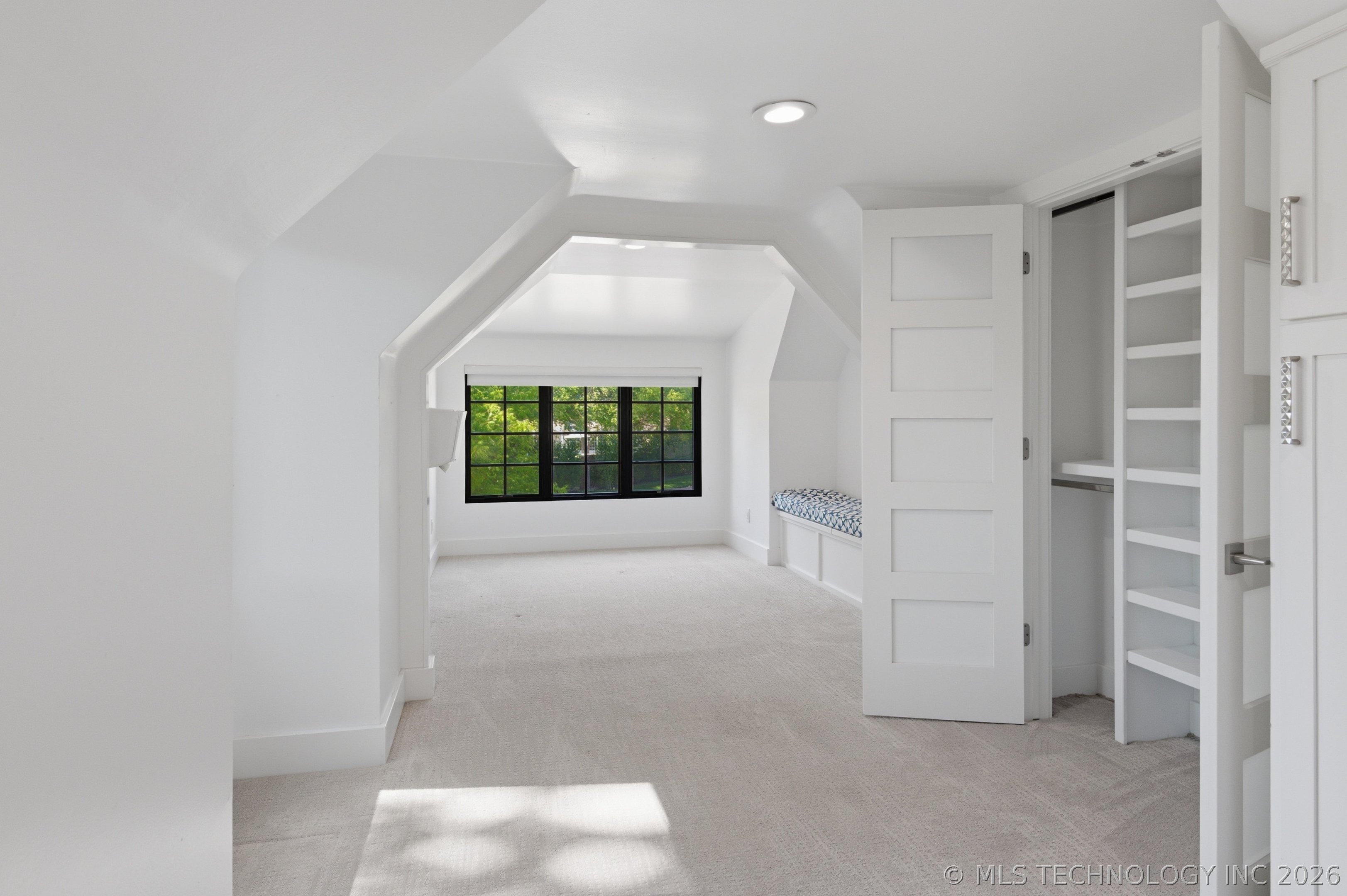 1708 E 30th Street Property Photo 59
