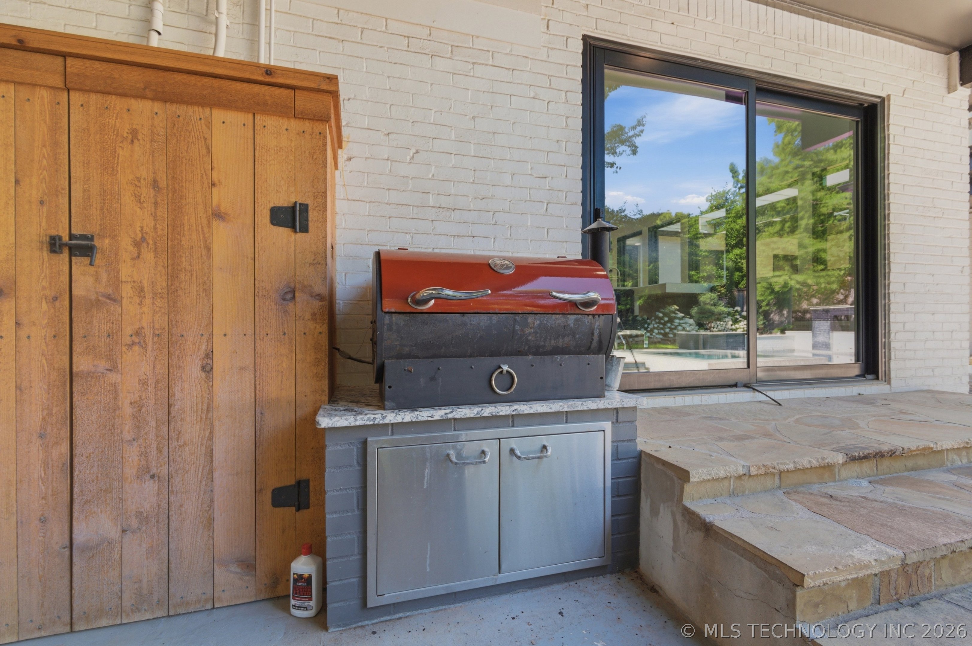 1708 E 30th Street Property Photo 75