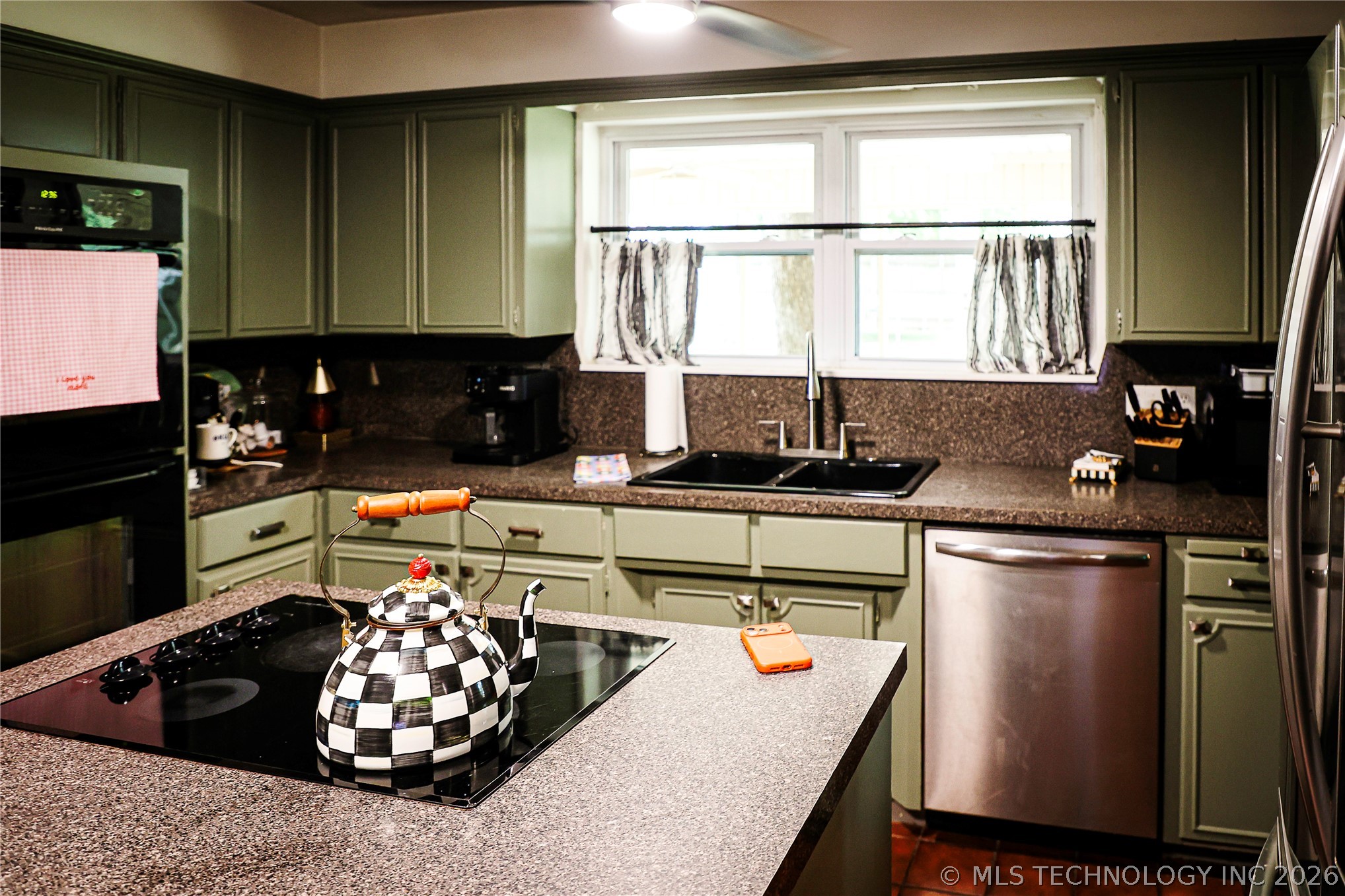 18 Dove Tree Property Photo 5
