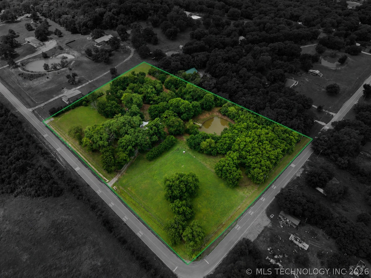 3715 Sawmill Property Photo 3
