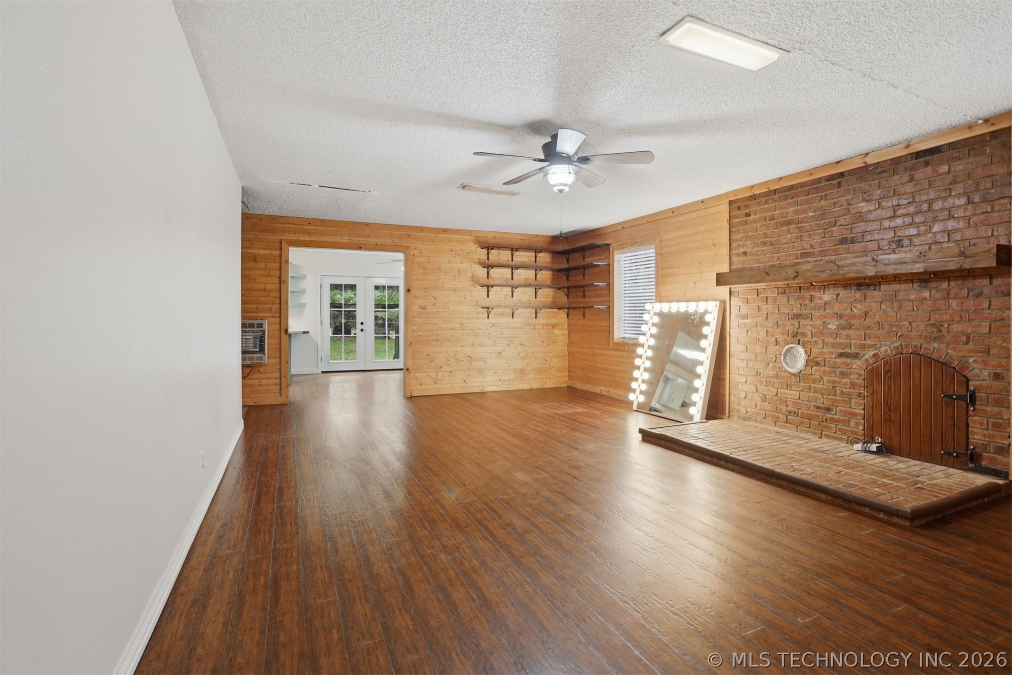3715 Sawmill Property Photo 5
