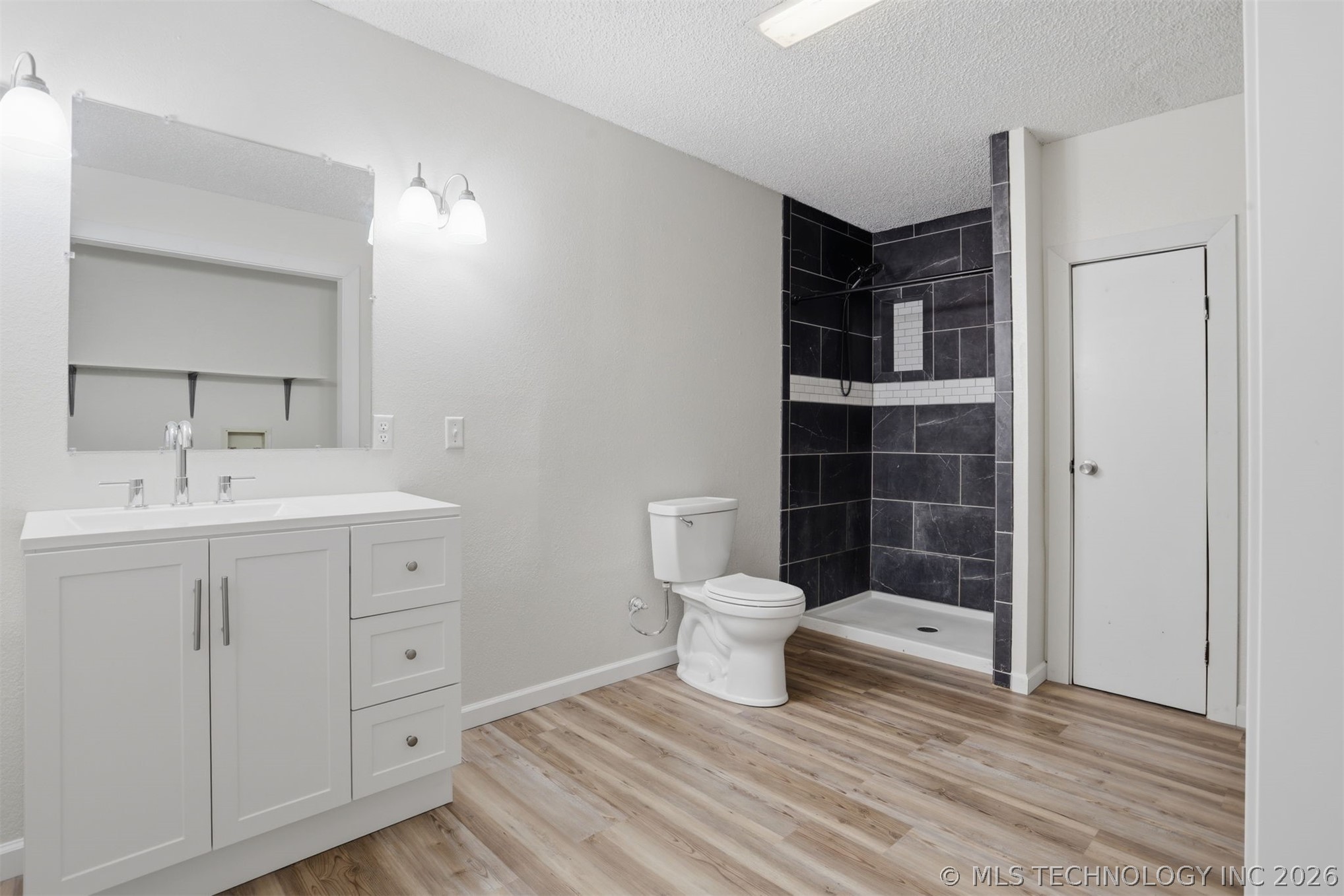 3715 Sawmill Property Photo 16