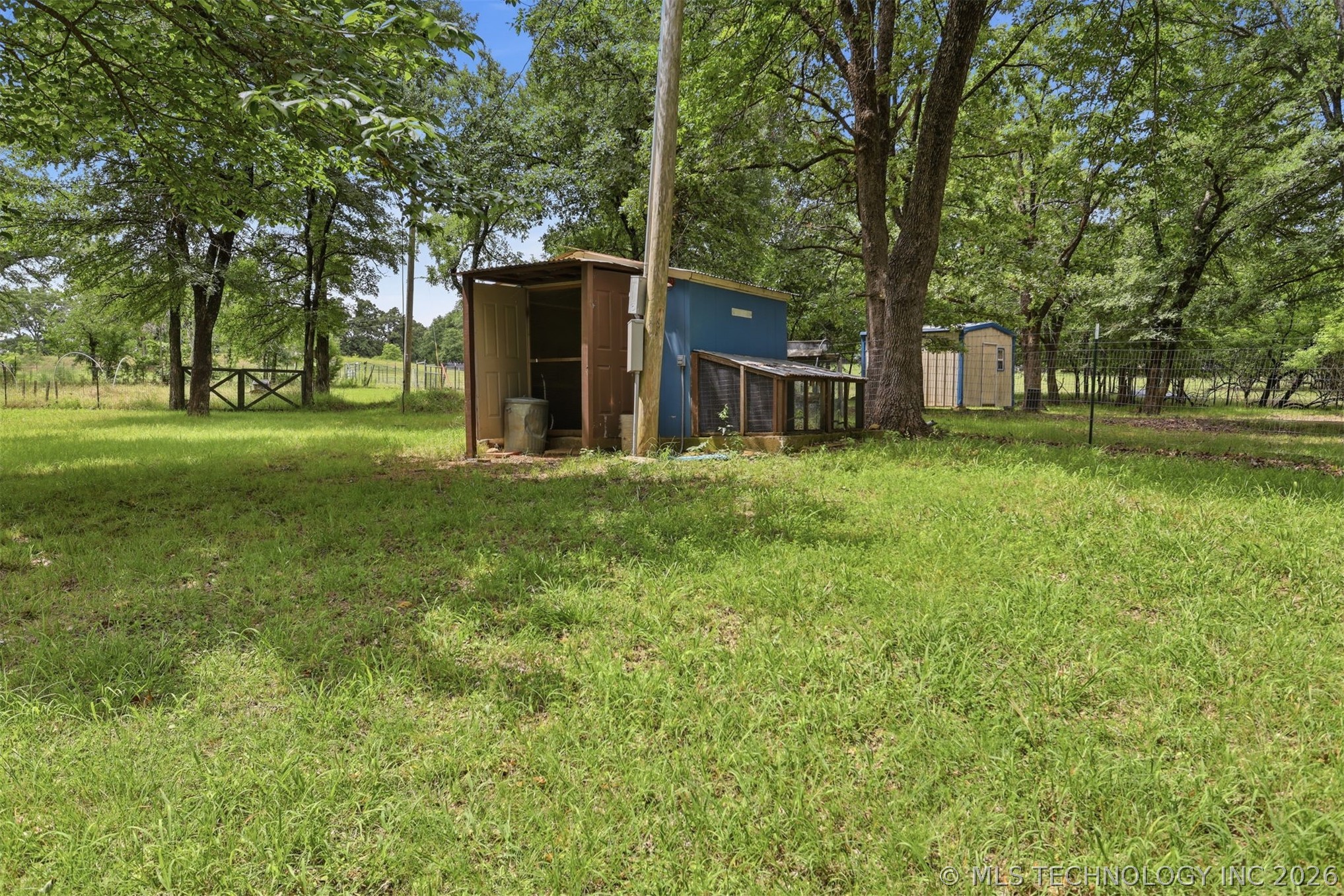 3715 Sawmill Property Photo 27