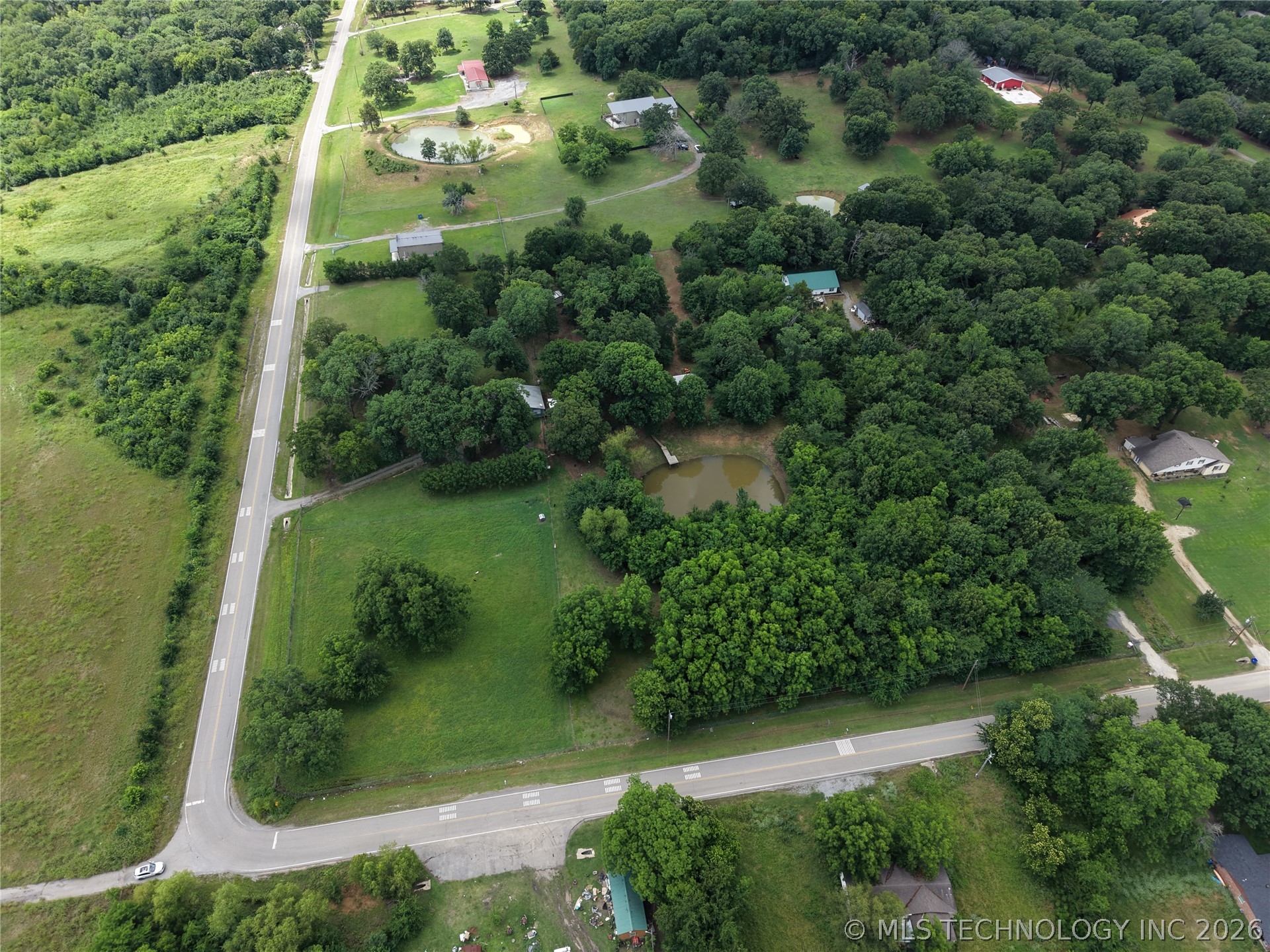 3715 Sawmill Property Photo 34