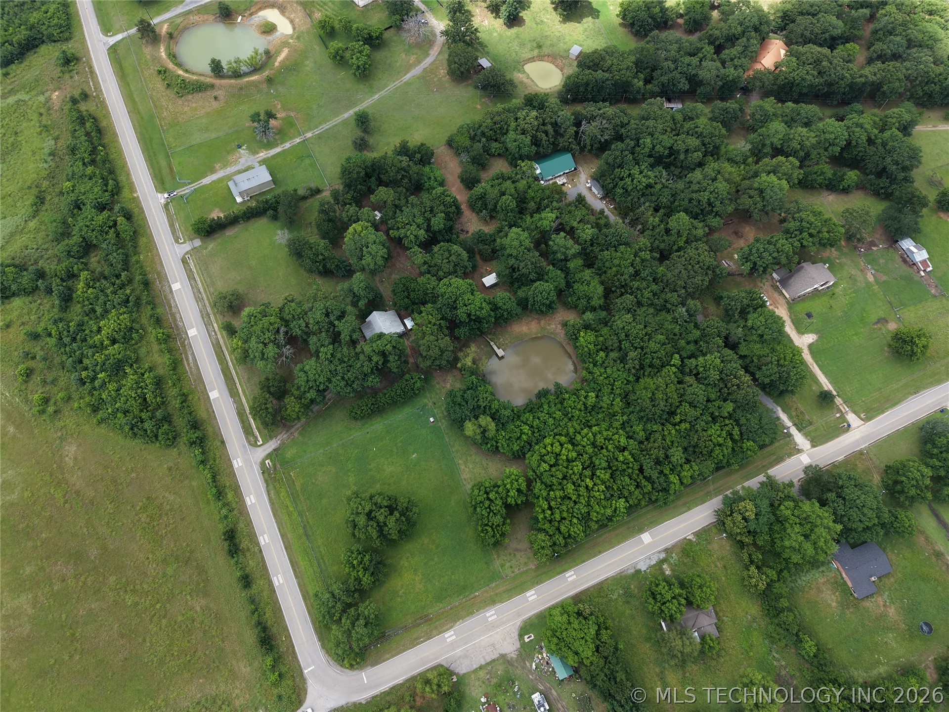 3715 Sawmill Property Photo 35