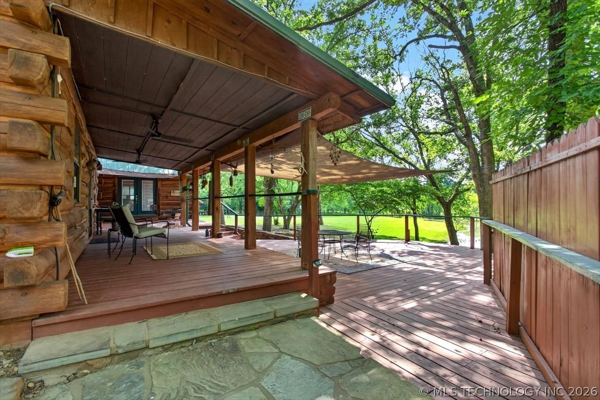 435562 E 1630 Property Photo 13