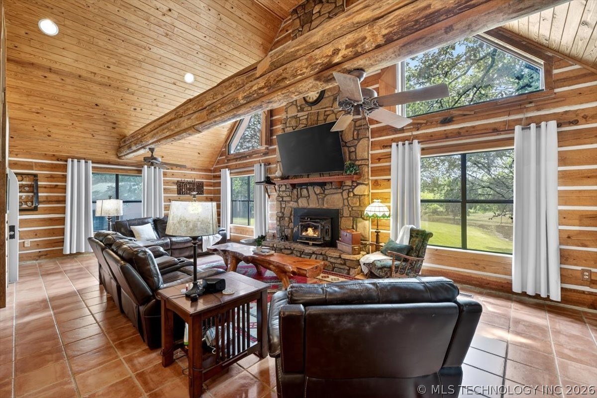 435562 E 1630 Property Photo 29