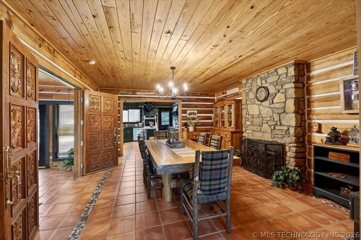 435562 E 1630 Property Photo 40