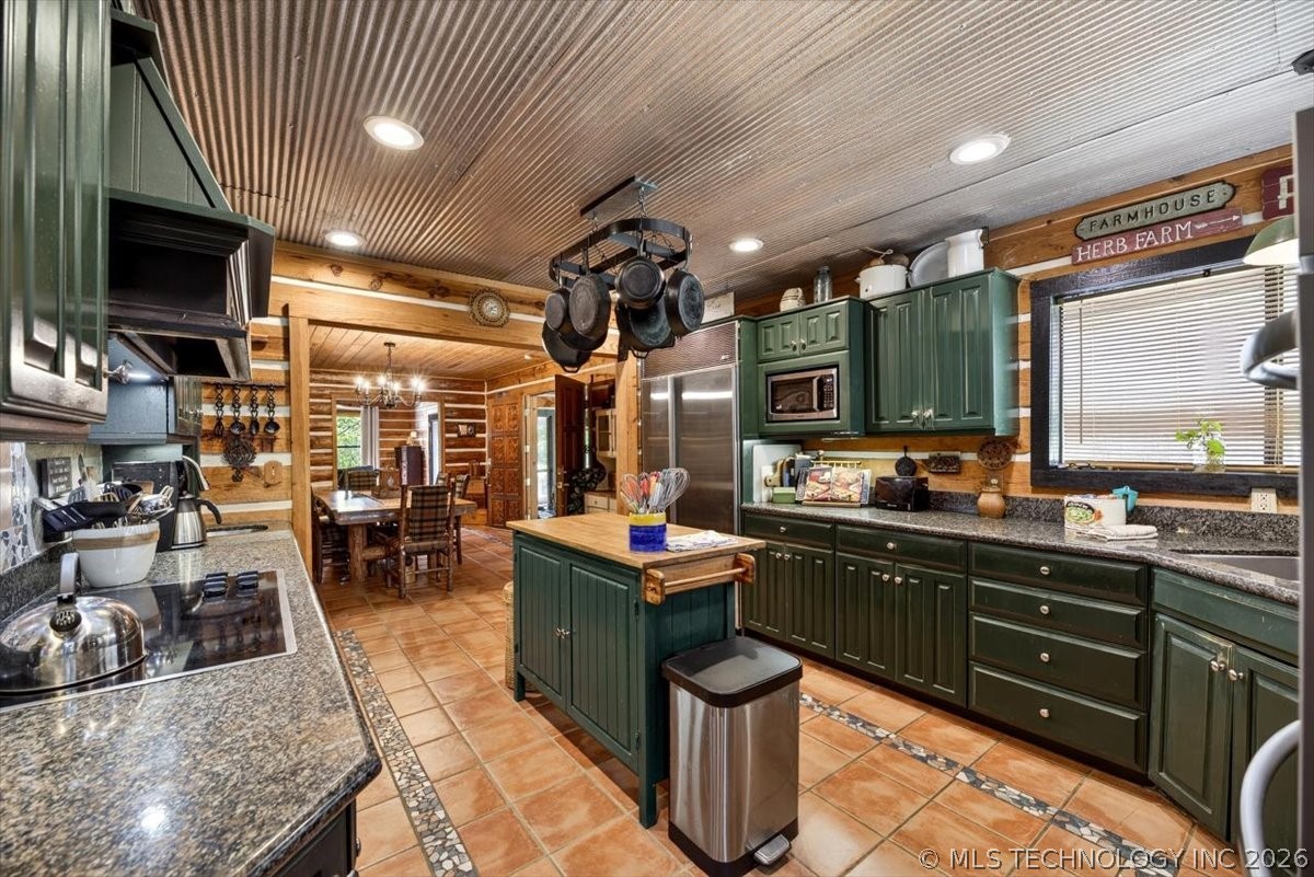 435562 E 1630 Property Photo 46