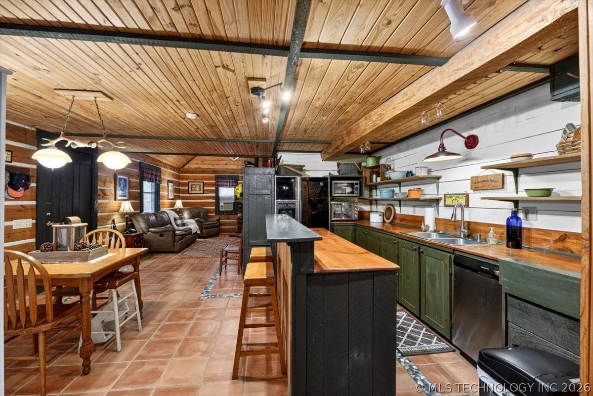 435562 E 1630 Property Photo 48