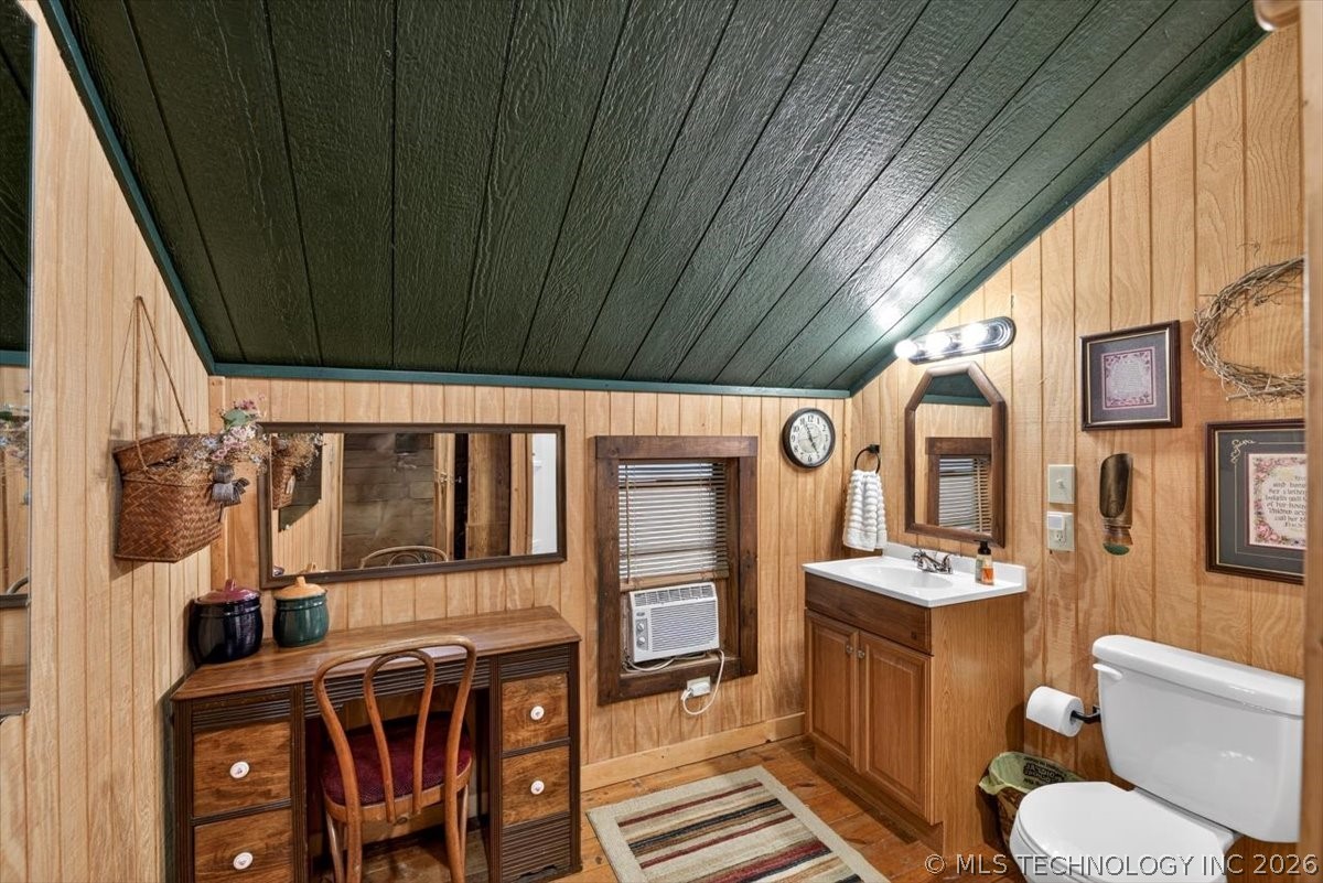 435562 E 1630 Property Photo 66