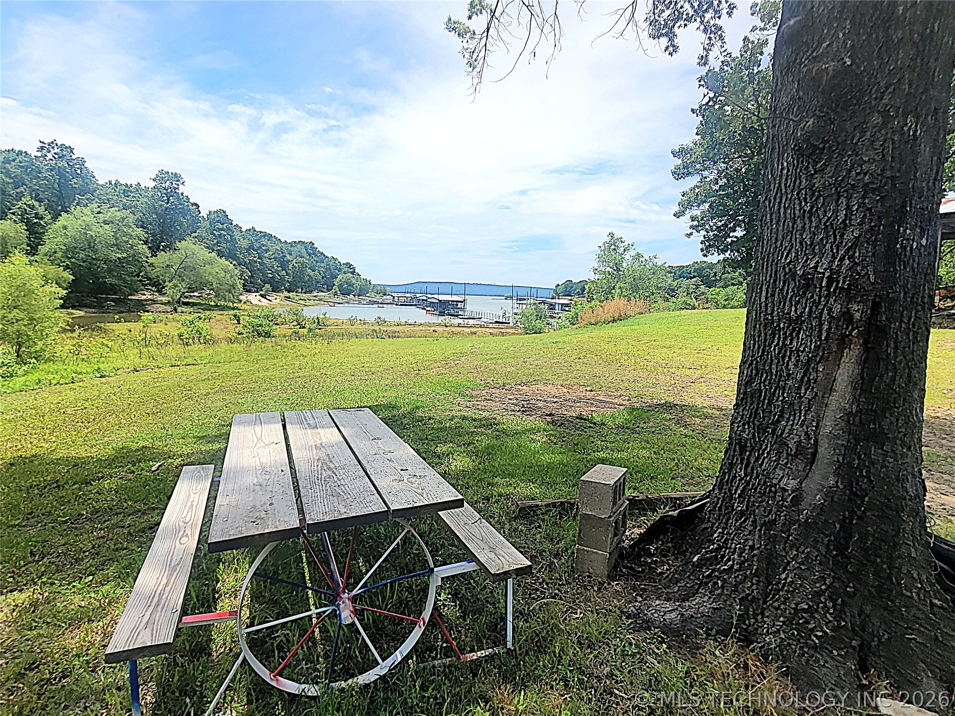 425126 E 1168 Road Property Photo 21