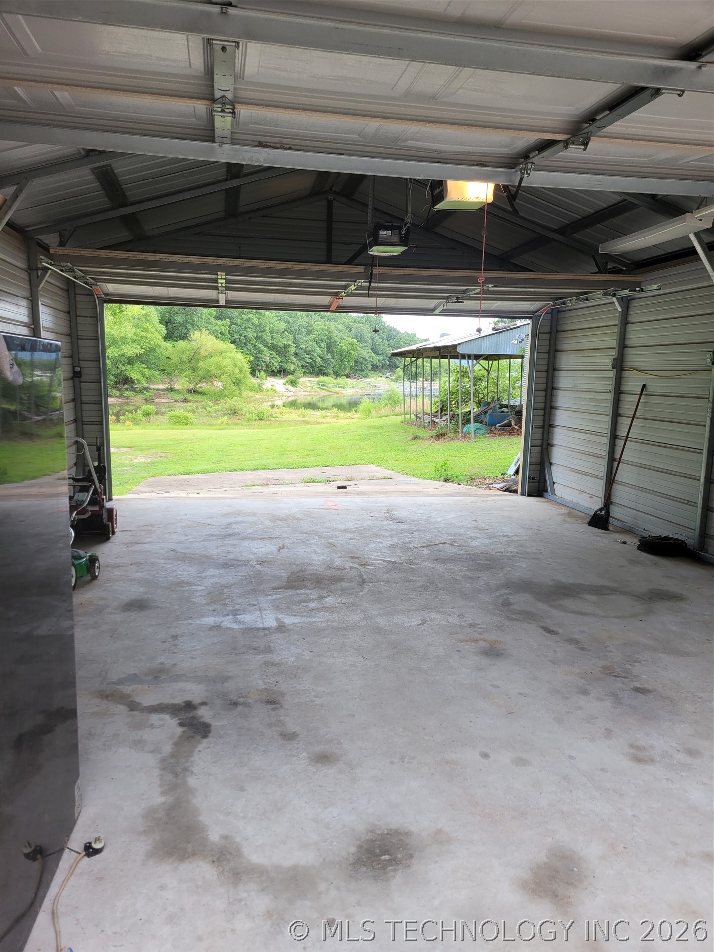 425126 E 1168 Road Property Photo 28