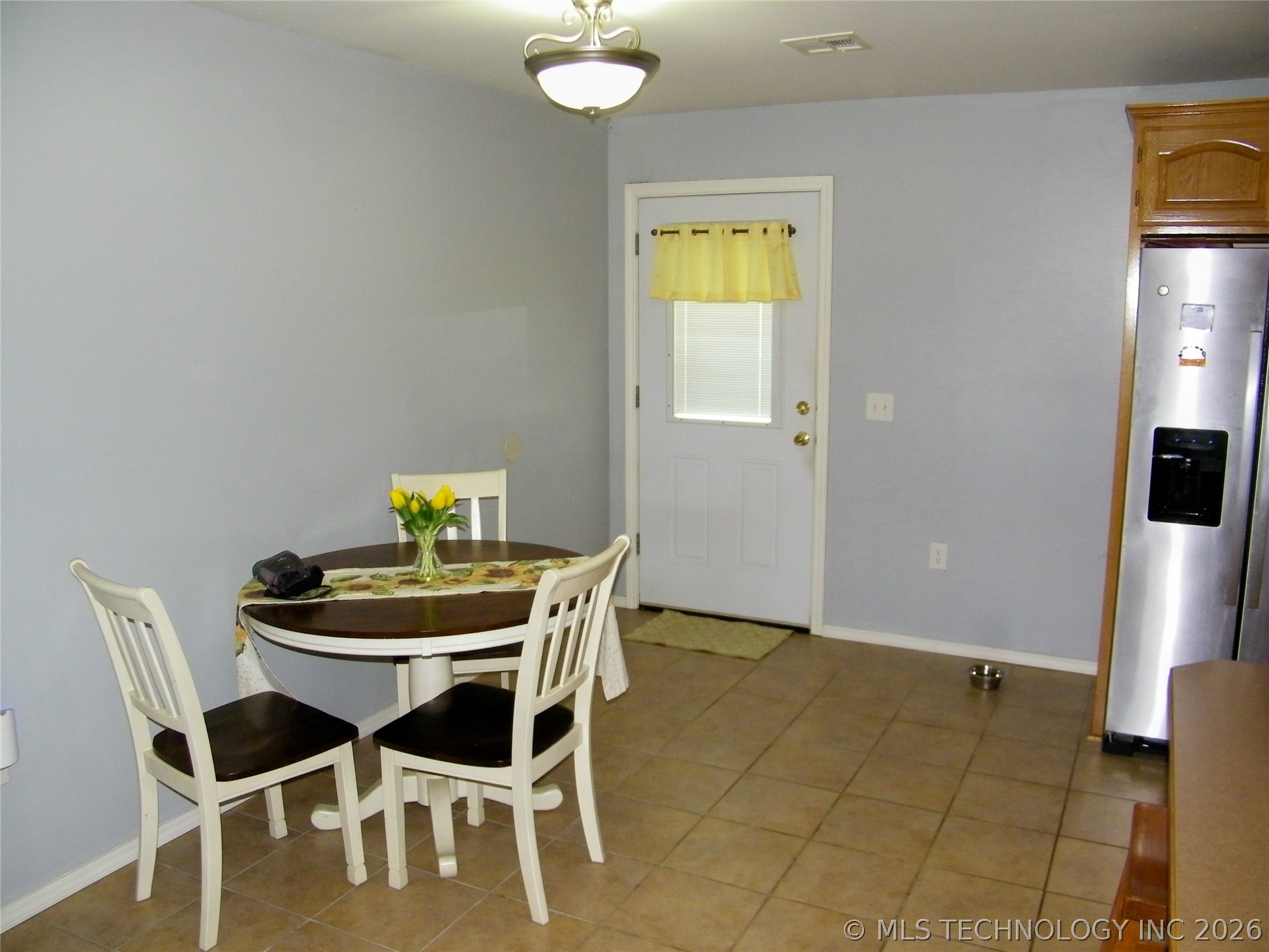 405362 E 1235 Road Property Photo 6