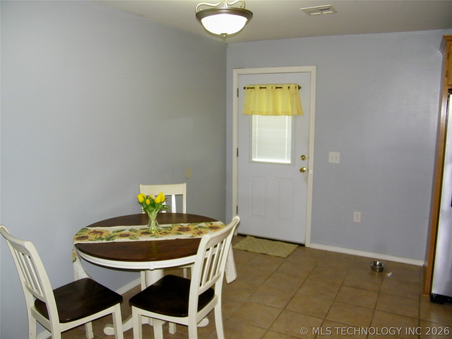 405362 E 1235 Road Property Photo 7