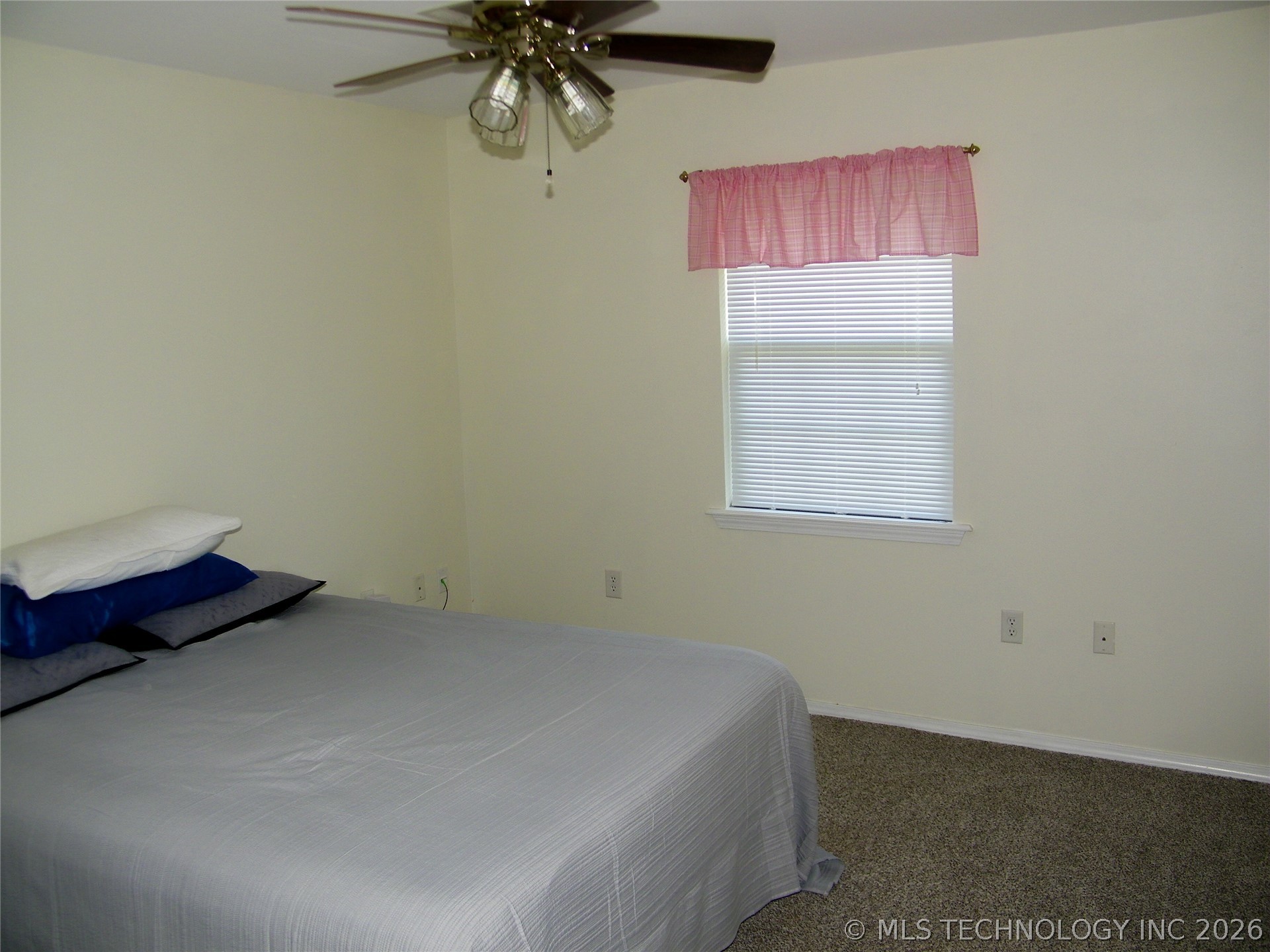 405362 E 1235 Road Property Photo 10