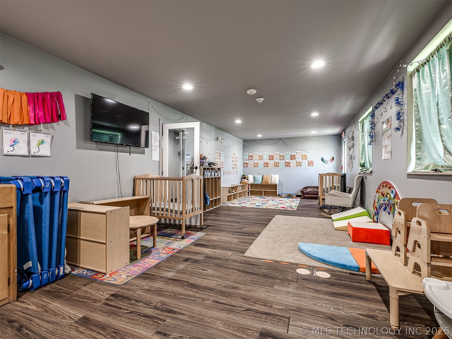 3838 State Property Photo 10