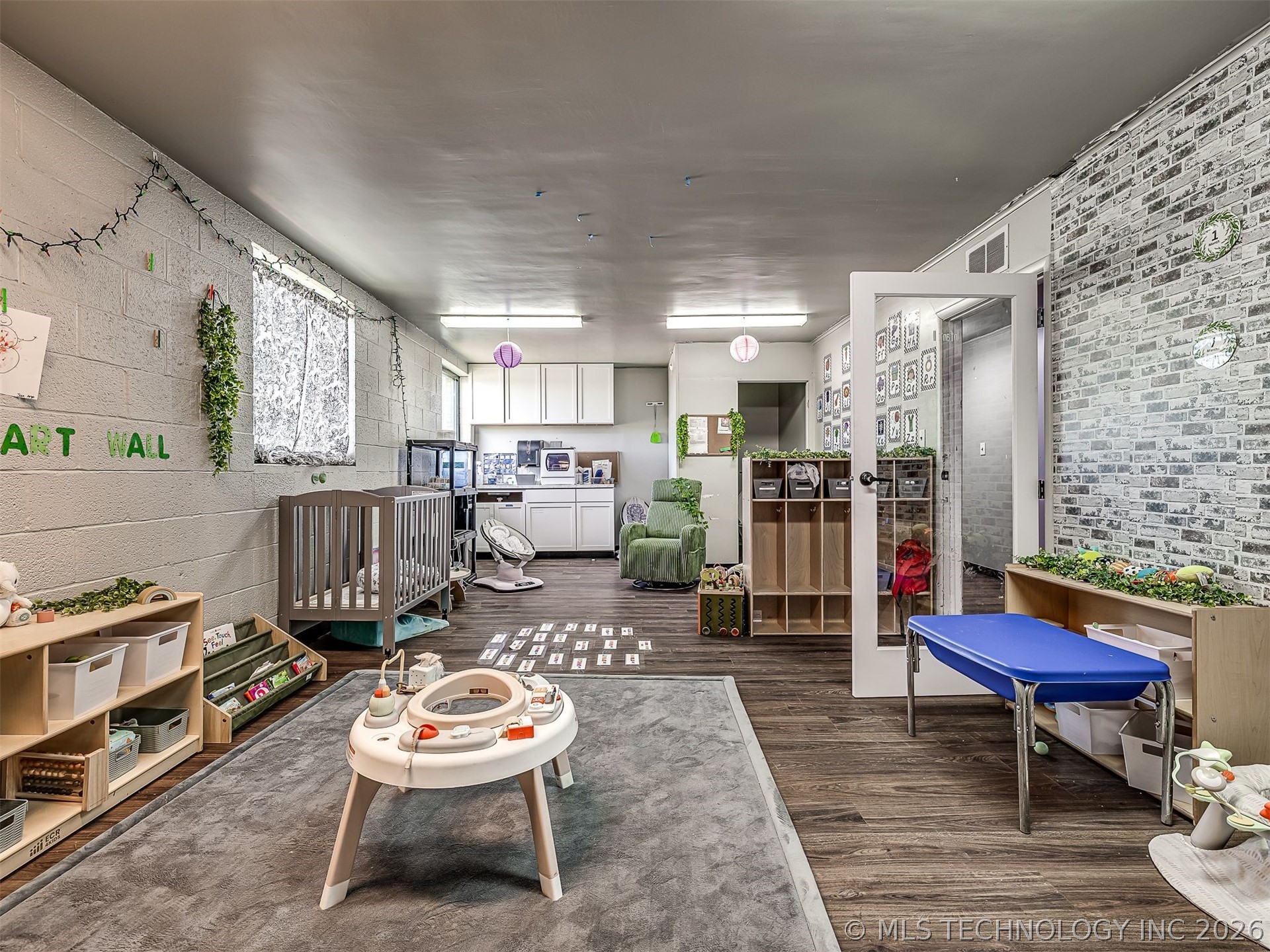 3838 State Property Photo 12