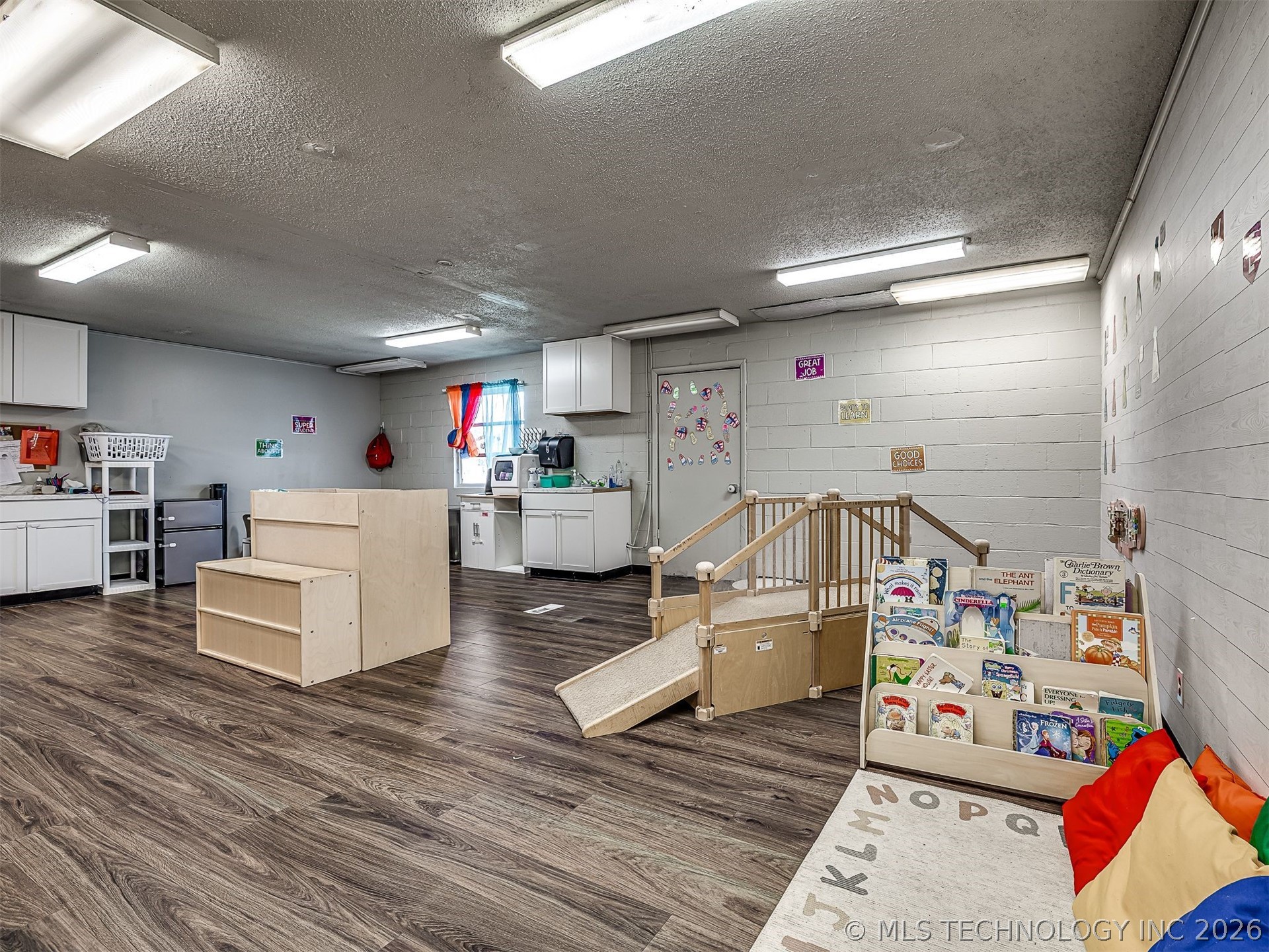3838 State Property Photo 13
