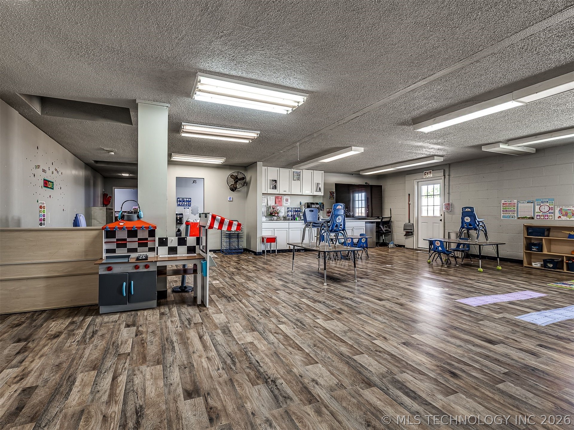 3838 State Property Photo 16