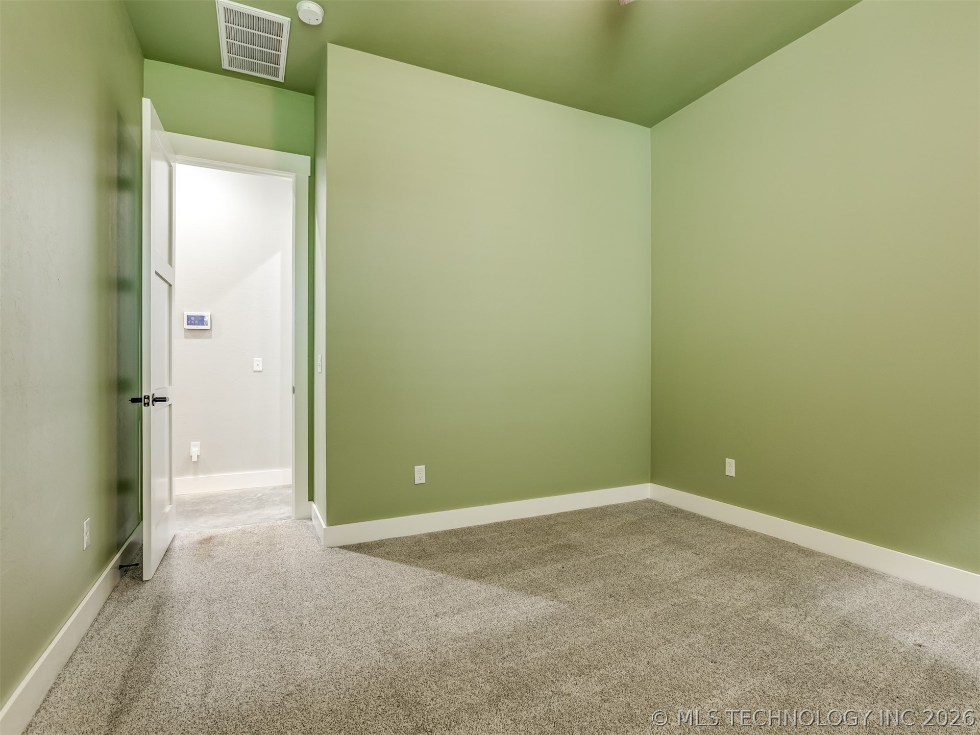 135 Dixie Cove Property Photo 37