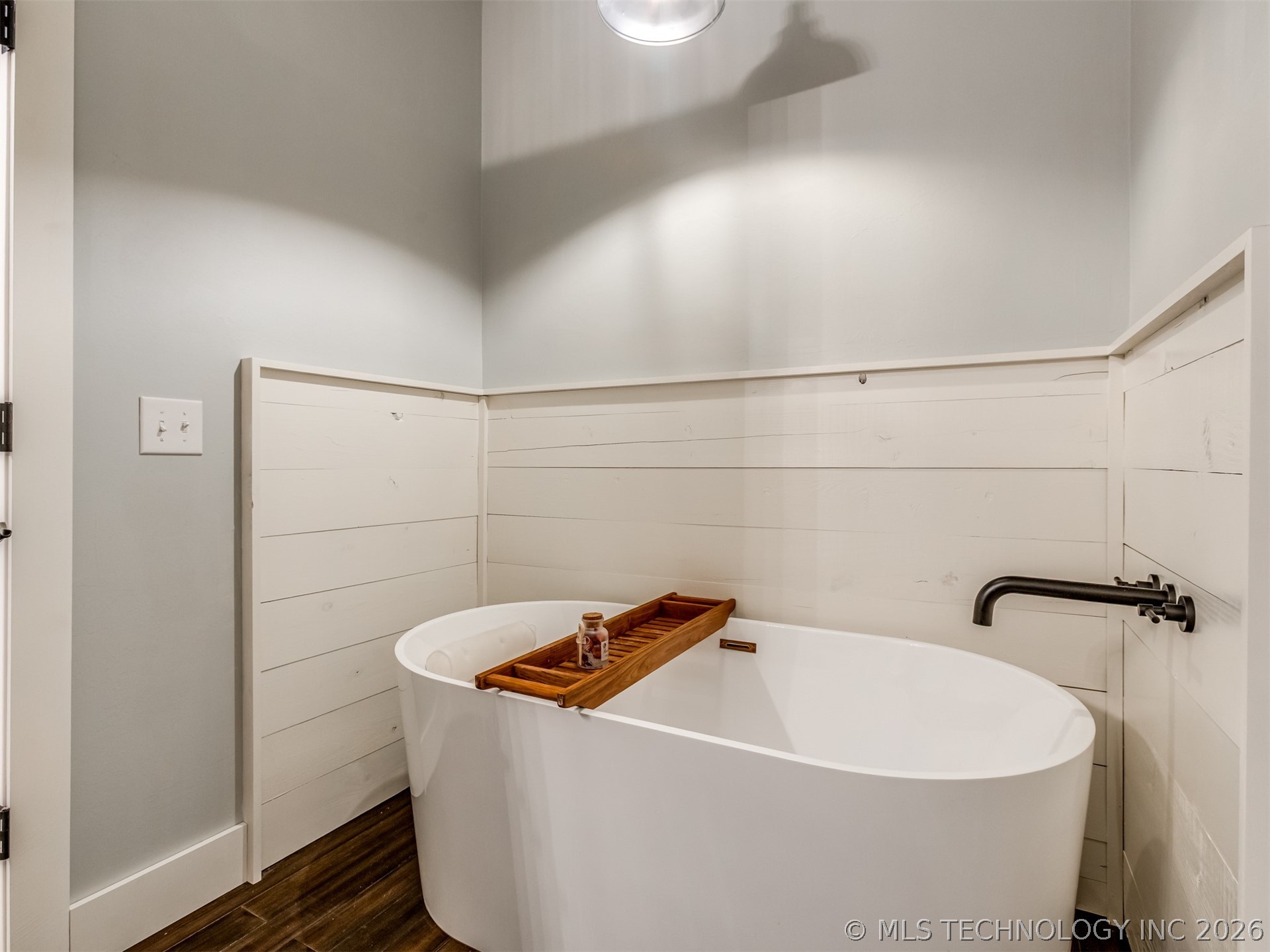 135 Dixie Cove Property Photo 50