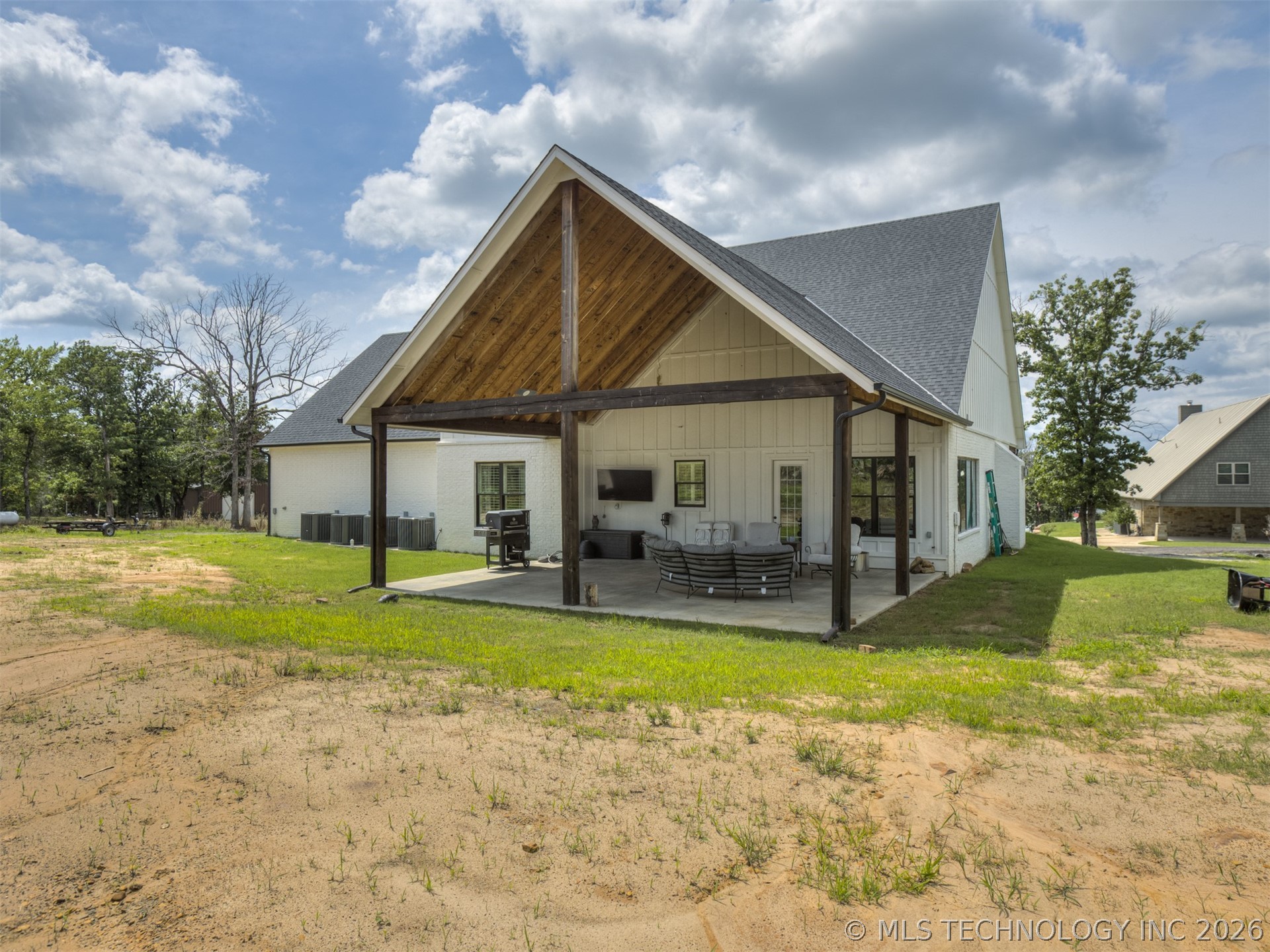 135 Dixie Cove Property Photo 64