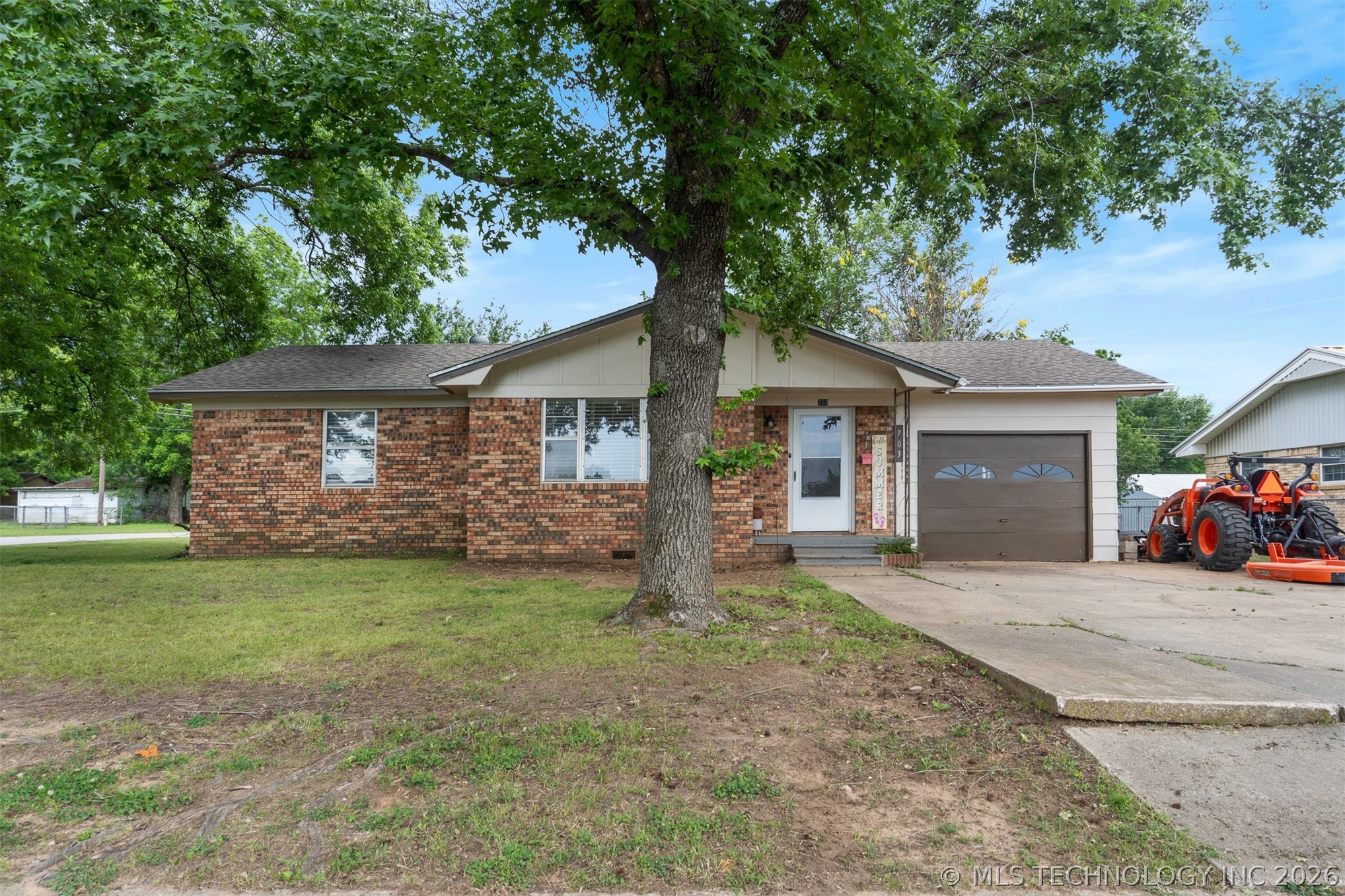 703 Mccarley Property Photo 1