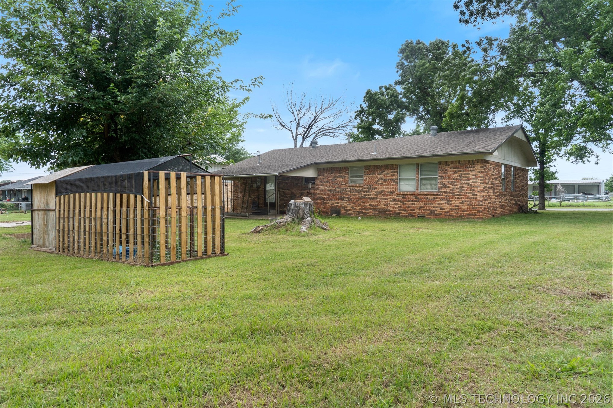 703 Mccarley Property Photo 3