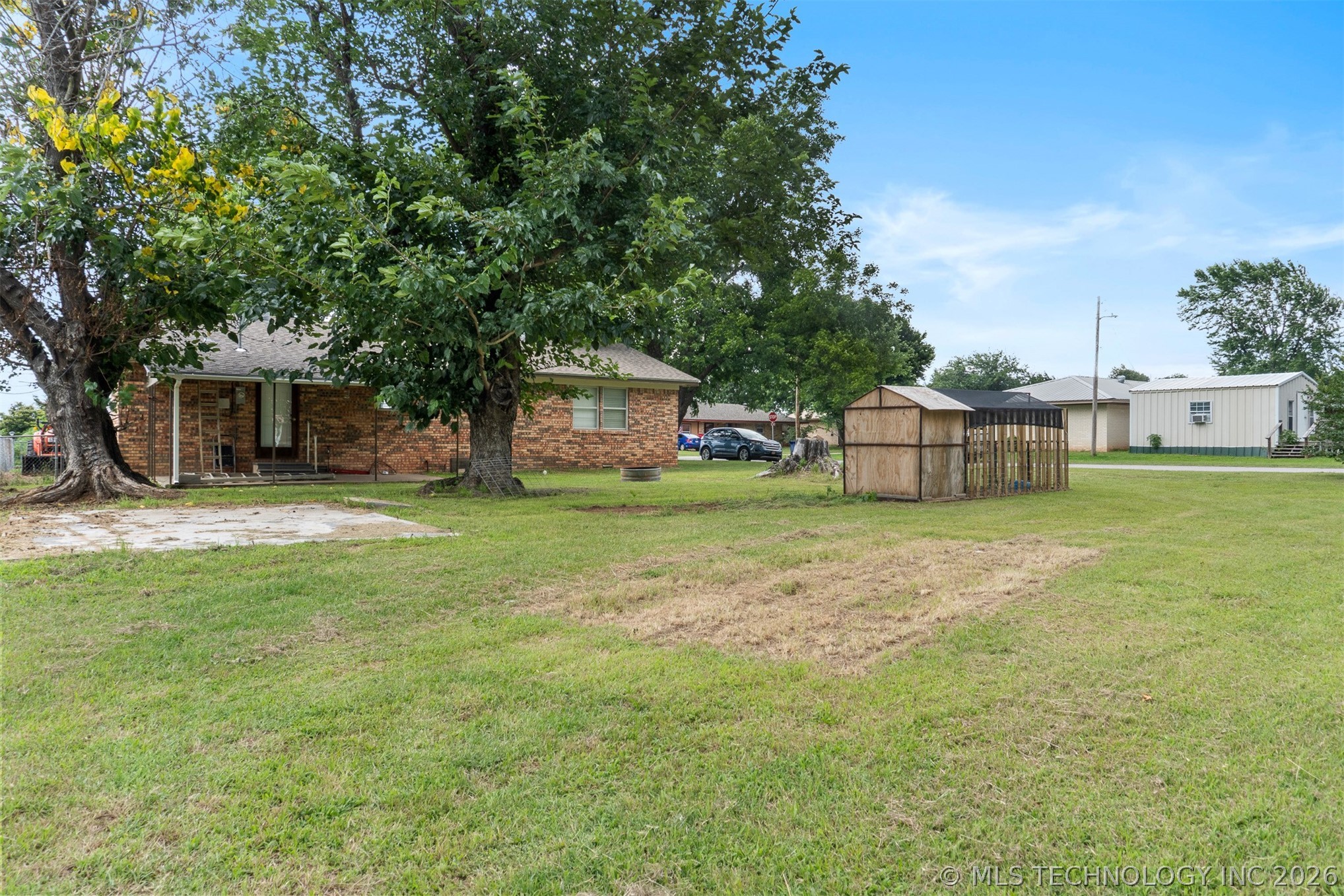 703 Mccarley Property Photo 4