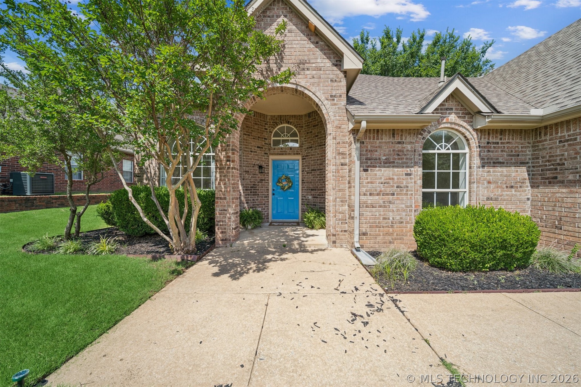 1607 Fir Drive Property Photo 6