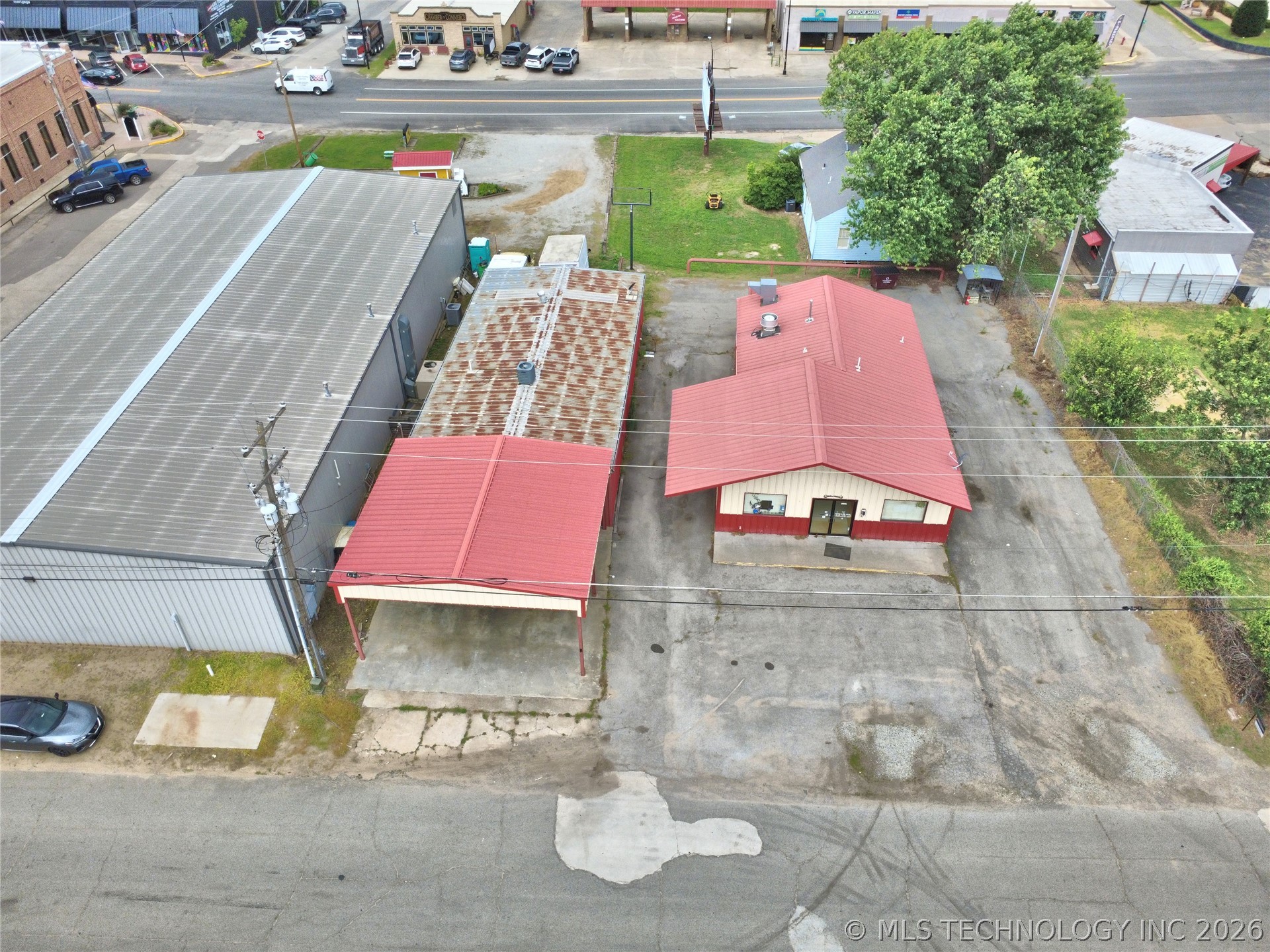 313 N Front Street Property Photo 2