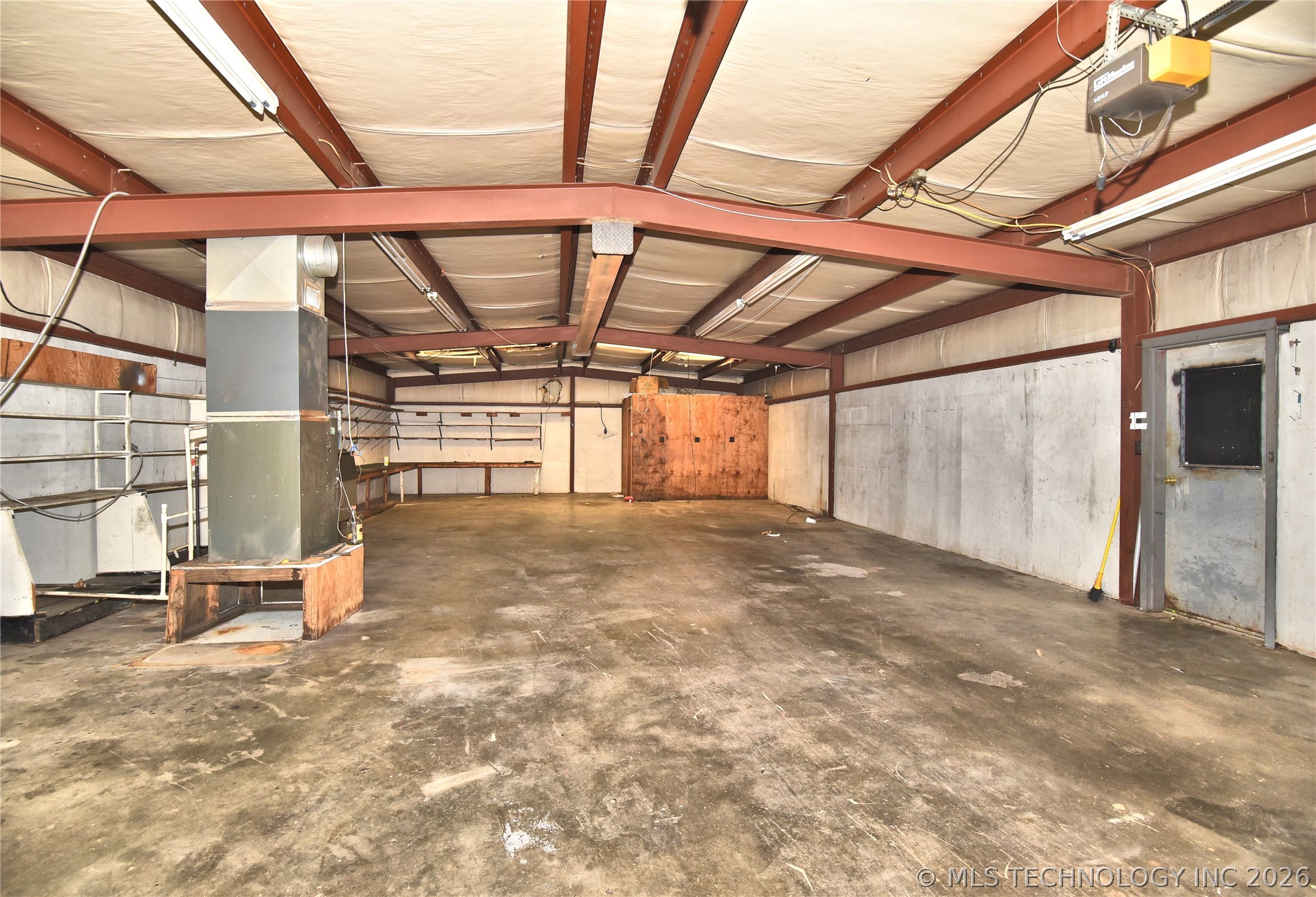 313 N Front Street Property Photo 22