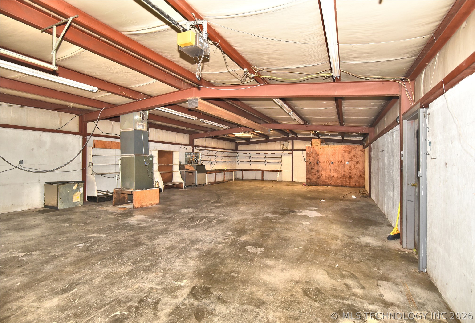 313 N Front Street Property Photo 23