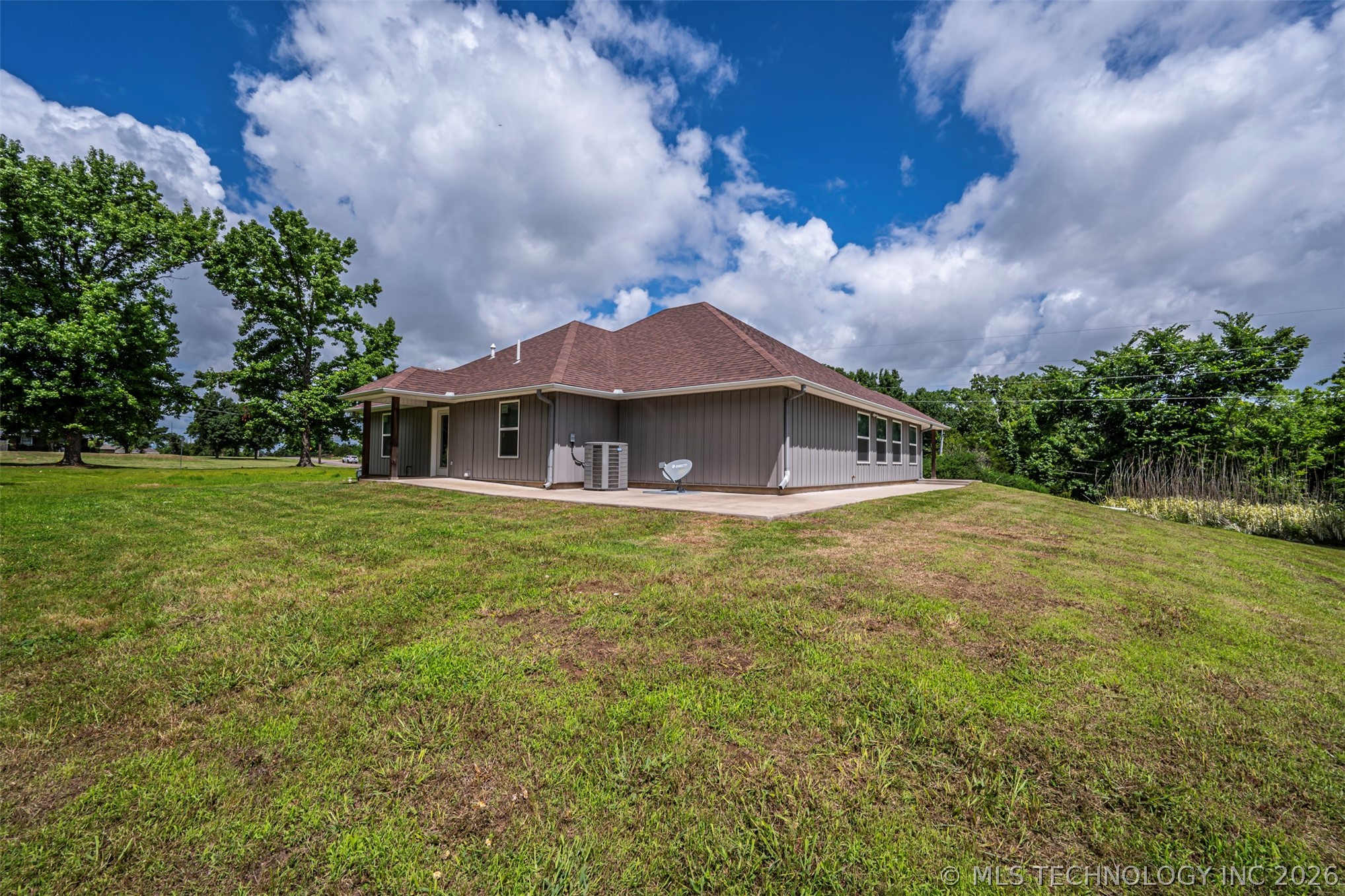 800 Se County Road Property Photo 6