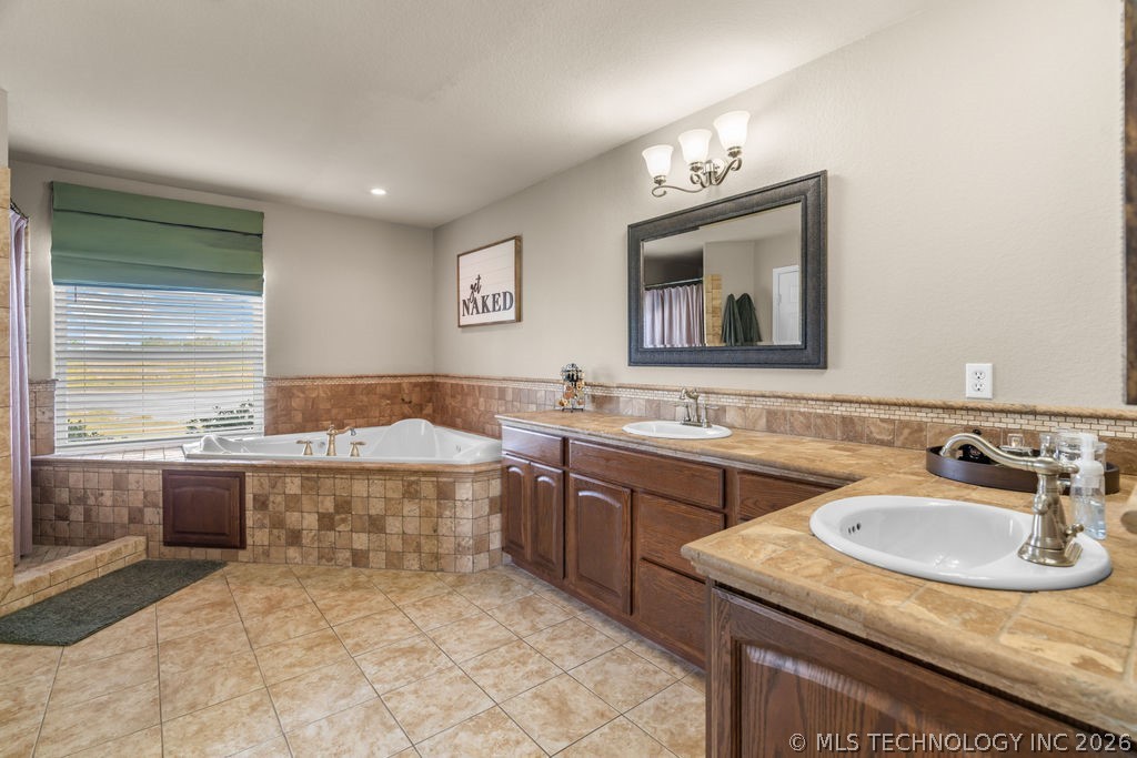 17373 Sumac Road Property Photo 24
