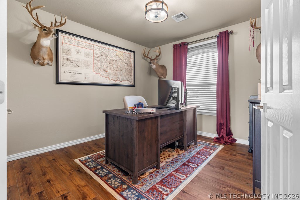 17373 Sumac Road Property Photo 26