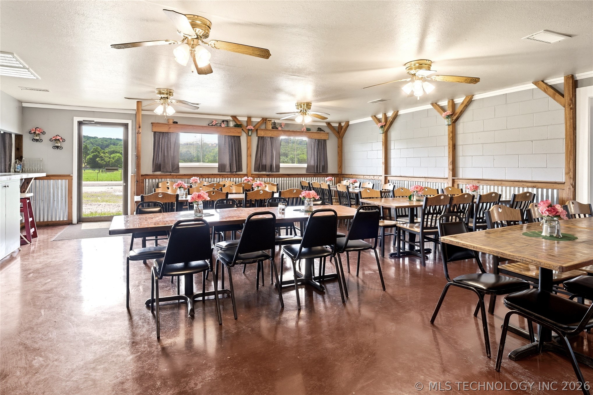 20674 S Hwy 59 Property Photo 43