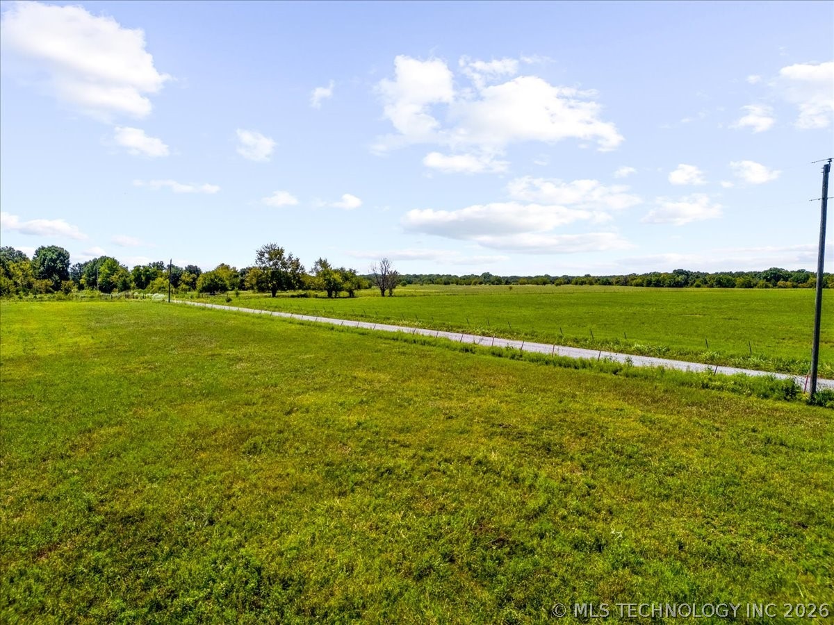 8 Wild Rose Road Property Photo 7