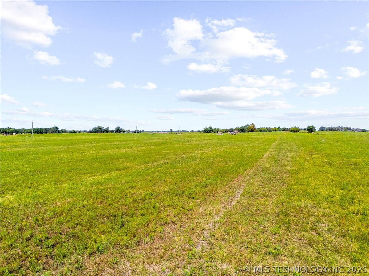 8 Wild Rose Road Property Photo 11