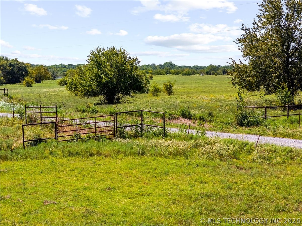 8 Wild Rose Road Property Photo 15