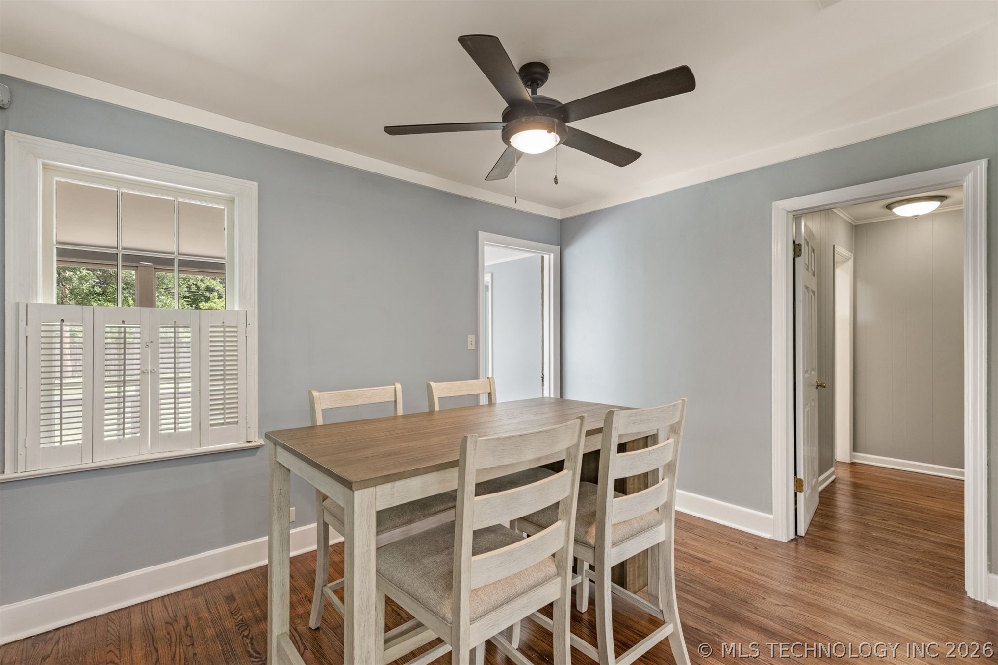 3011 S Boston Court Property Photo 6
