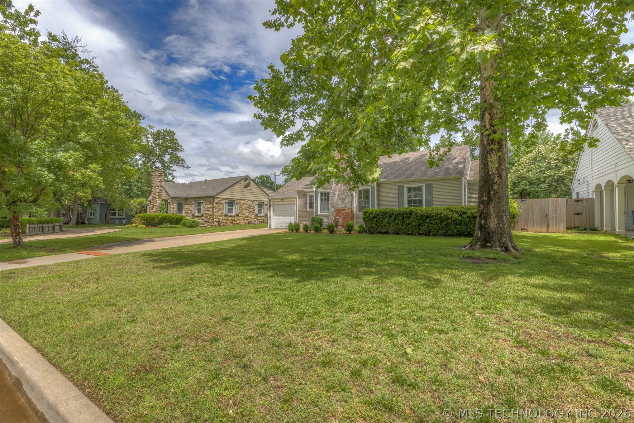 3011 S Boston Court Property Photo 55